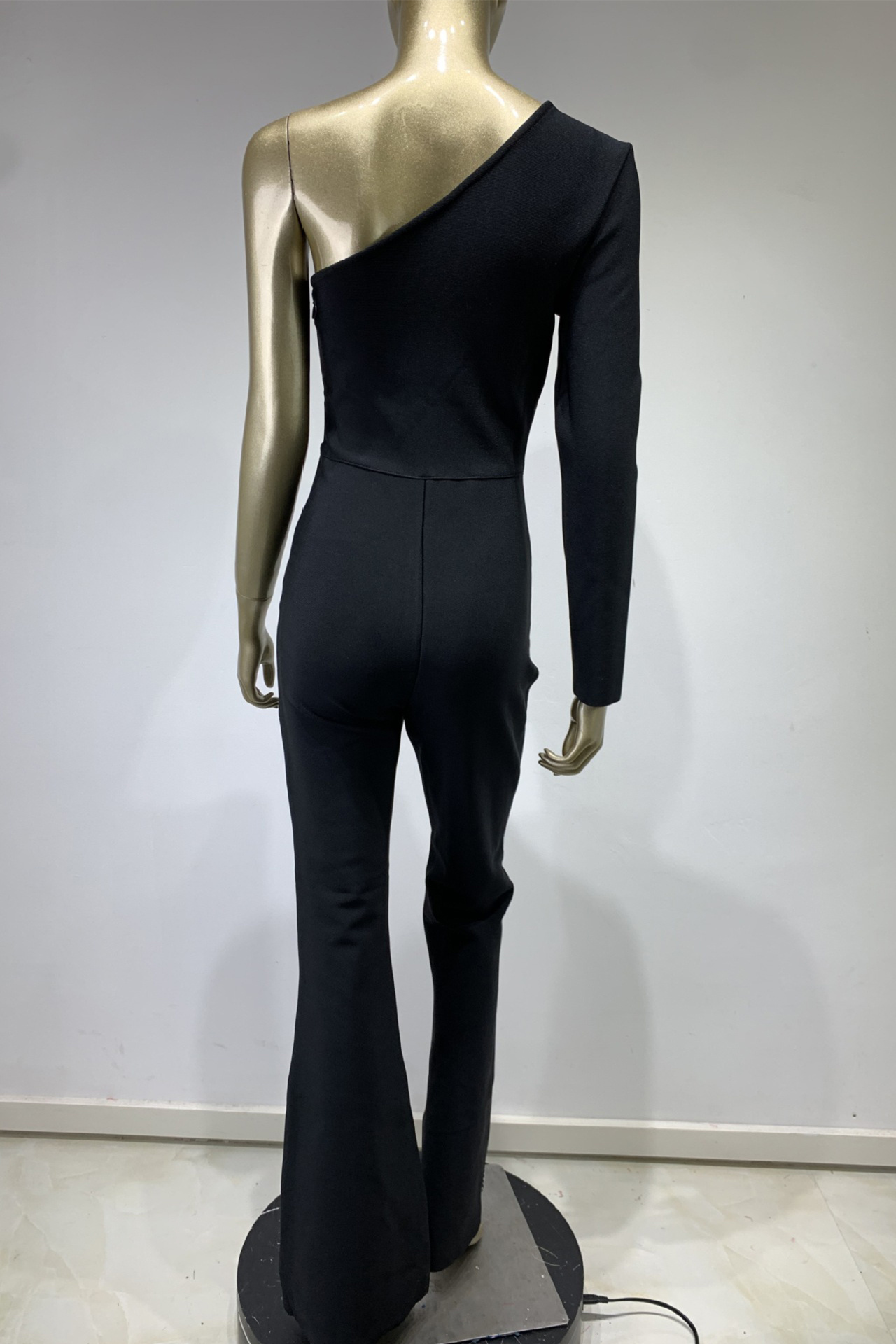 Fleur One Shoulder Jumpsuits In Black