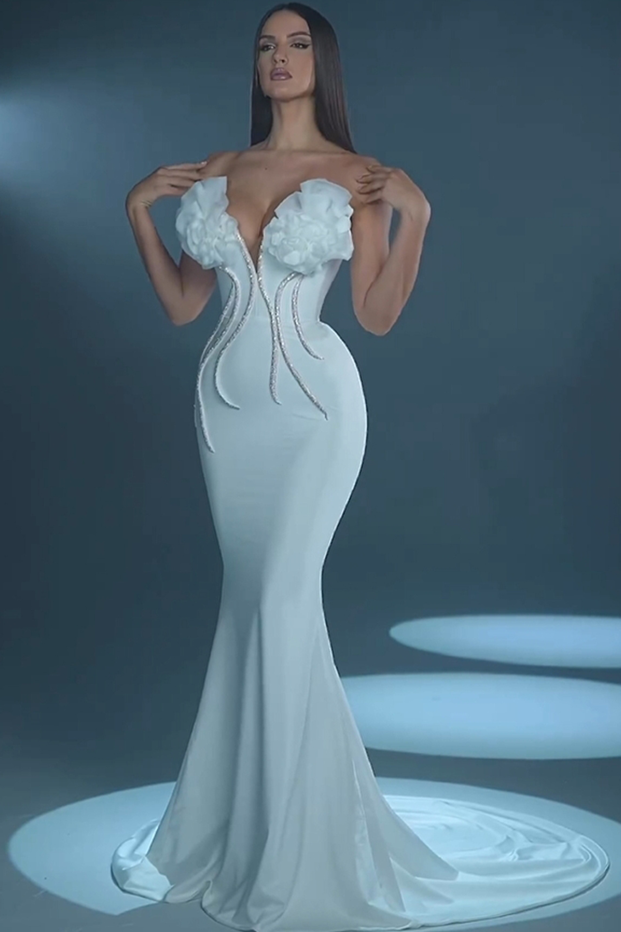 Lnez Strapless Maxi Dress In White