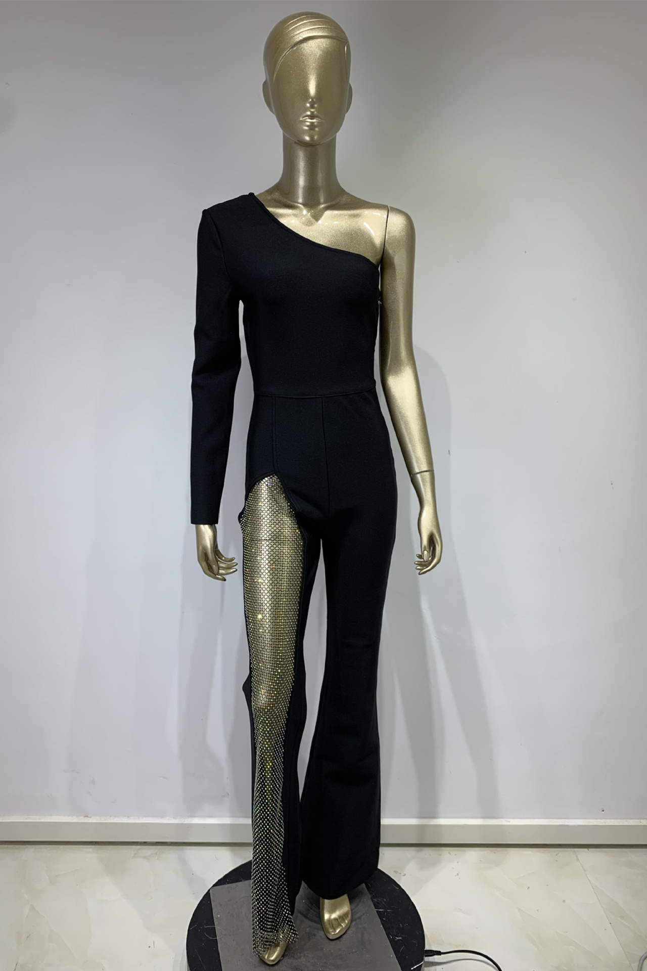 Fleur One Shoulder Jumpsuits In Black
