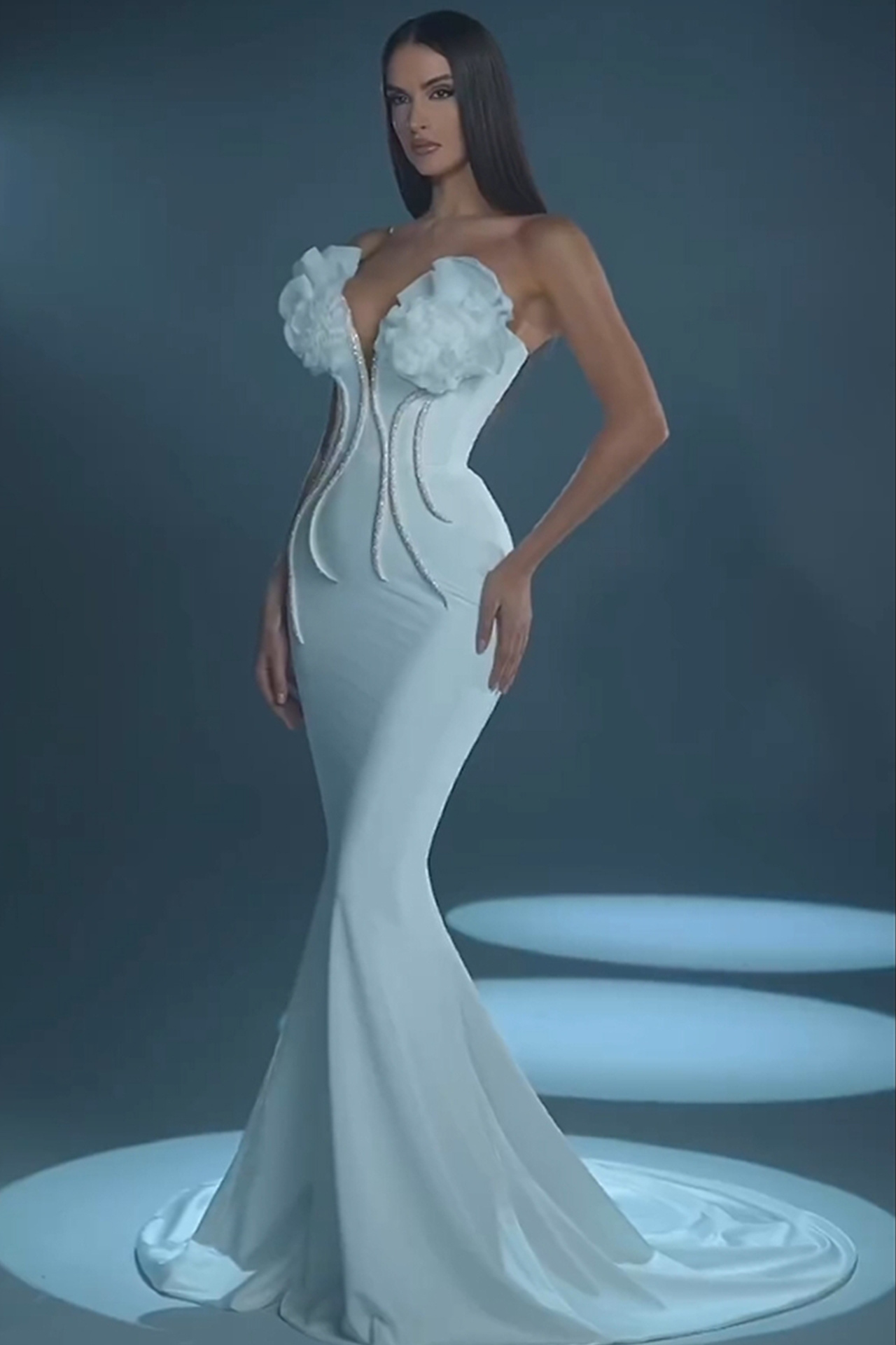 Lnez Strapless Maxi Dress In White