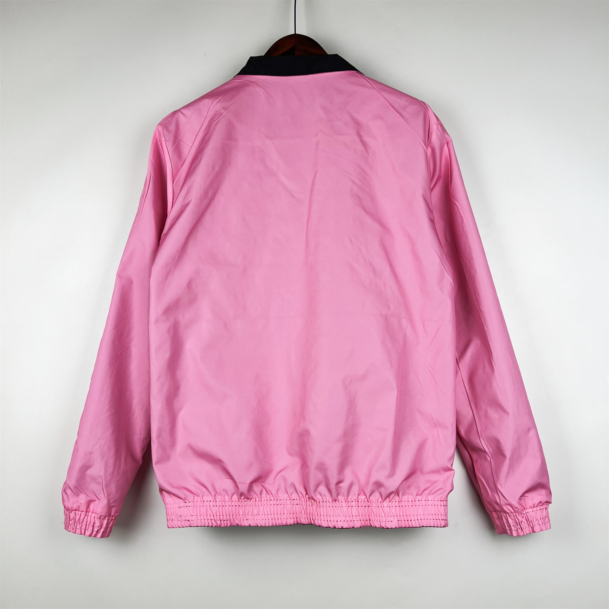 INT M.A.M 23-24 Double Sided Windbreaker - Pink