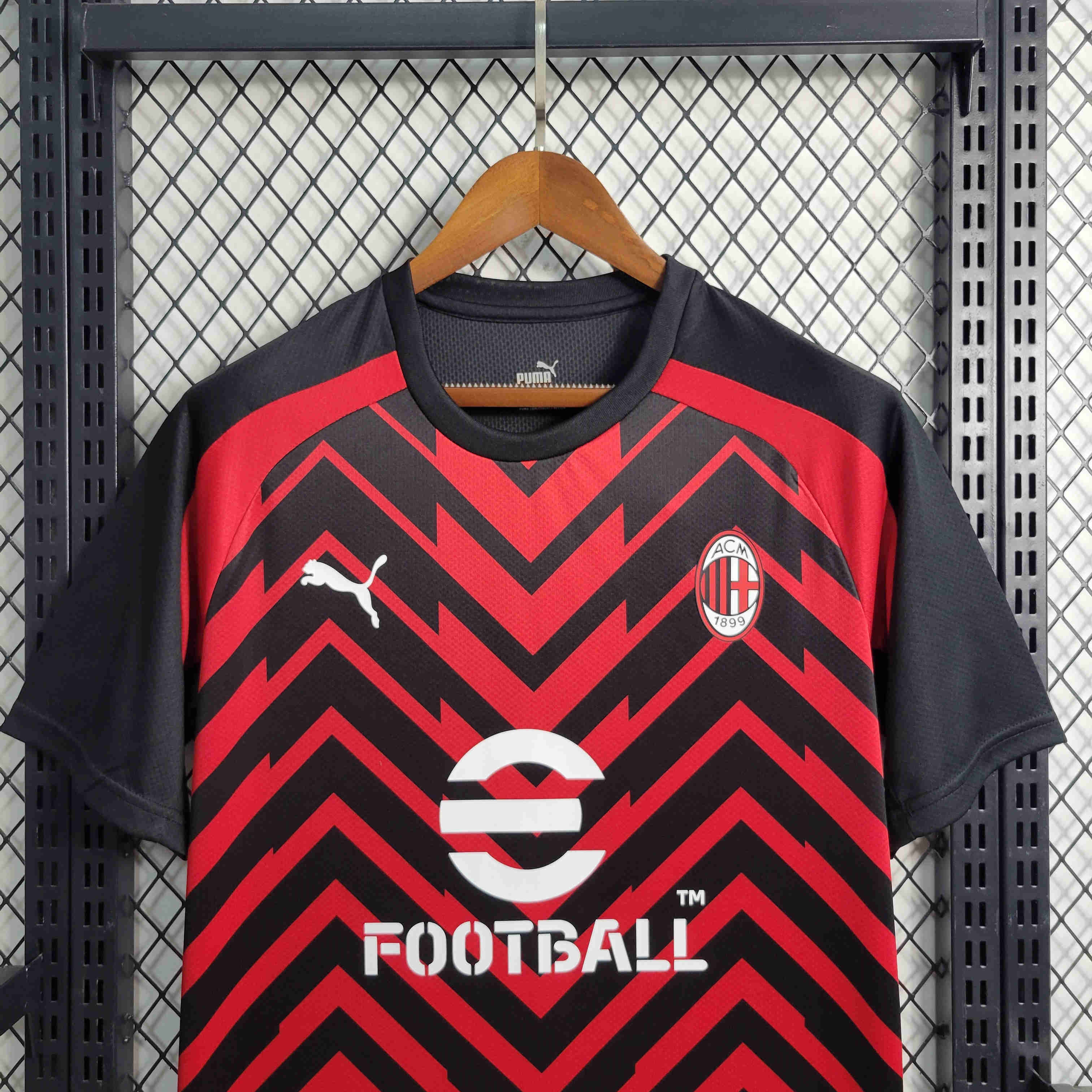 23/24 AC Milan Training Jersey - Fans Version