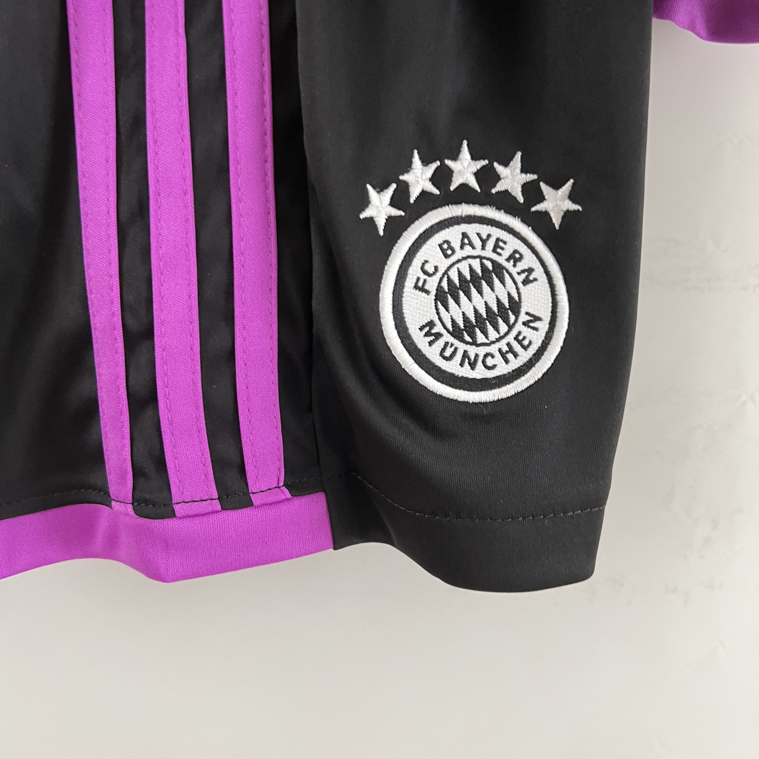 Bayern Munich 23-24 Away Kids kit