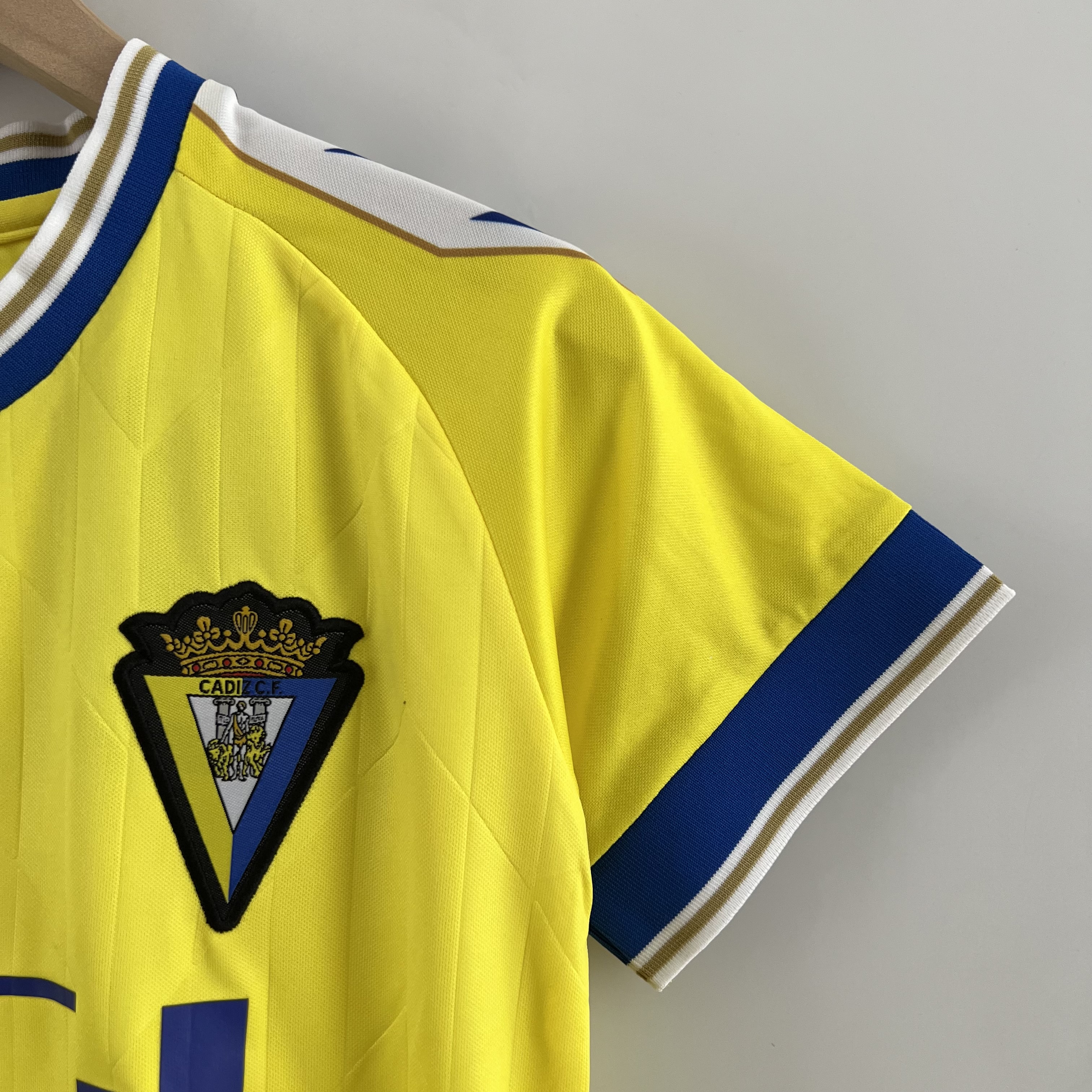 Cádiz 23-24 Home Stadium Kids Kit