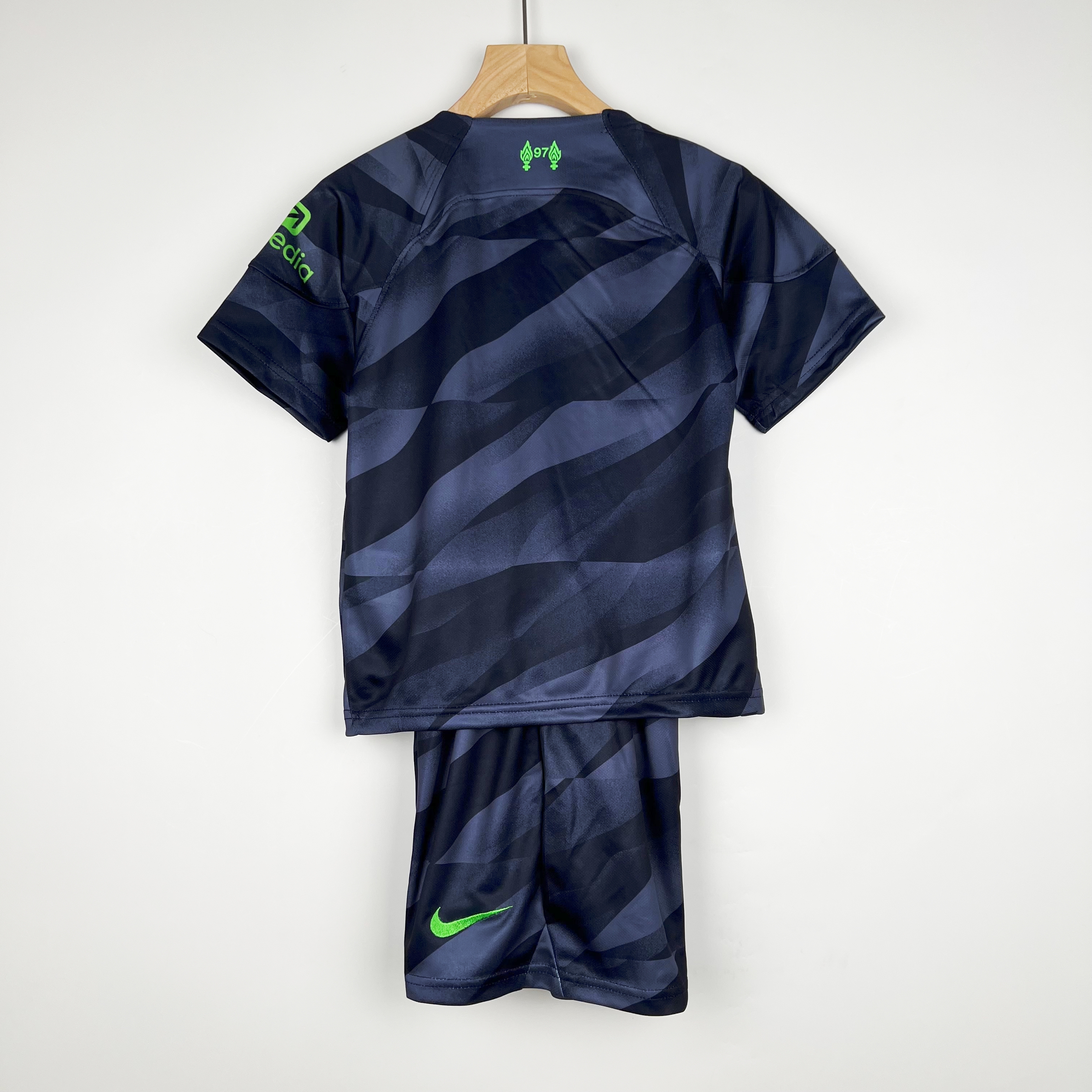 Liverpool 23-24 Black Goalkeeper Kids Kit
