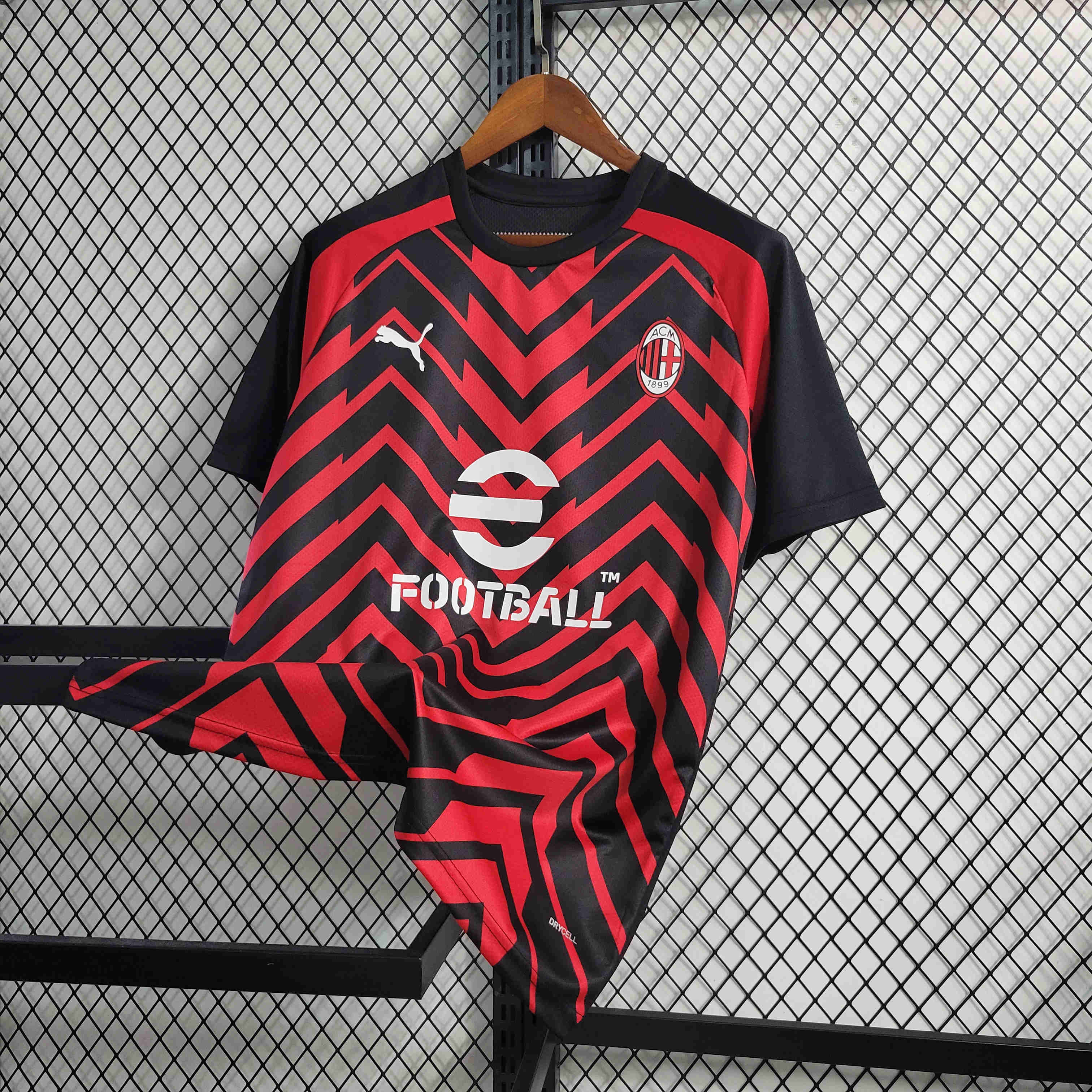 23/24 AC Milan Training Jersey - Fans Version