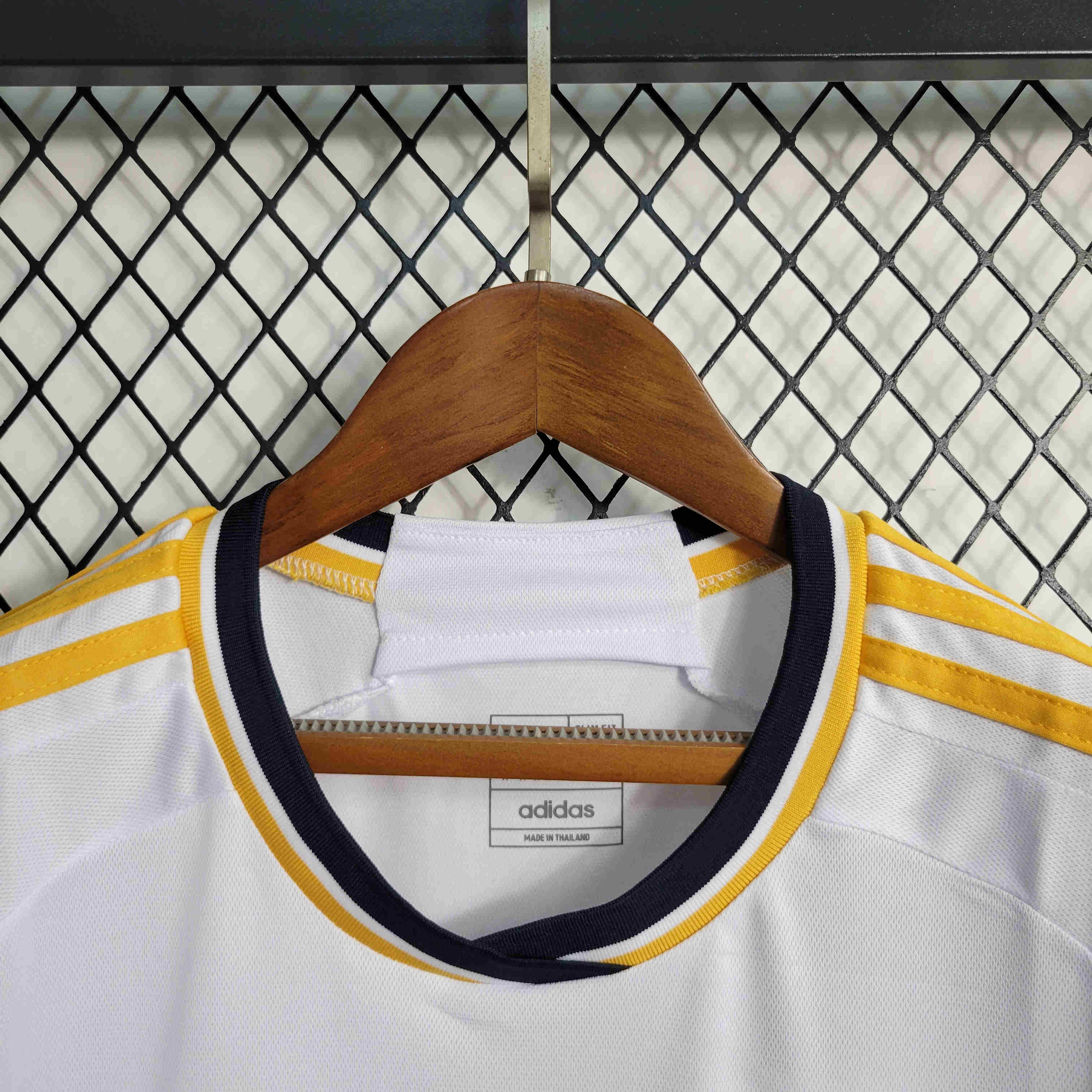 23-24 Real Madrid Home Jersey - Woman Version