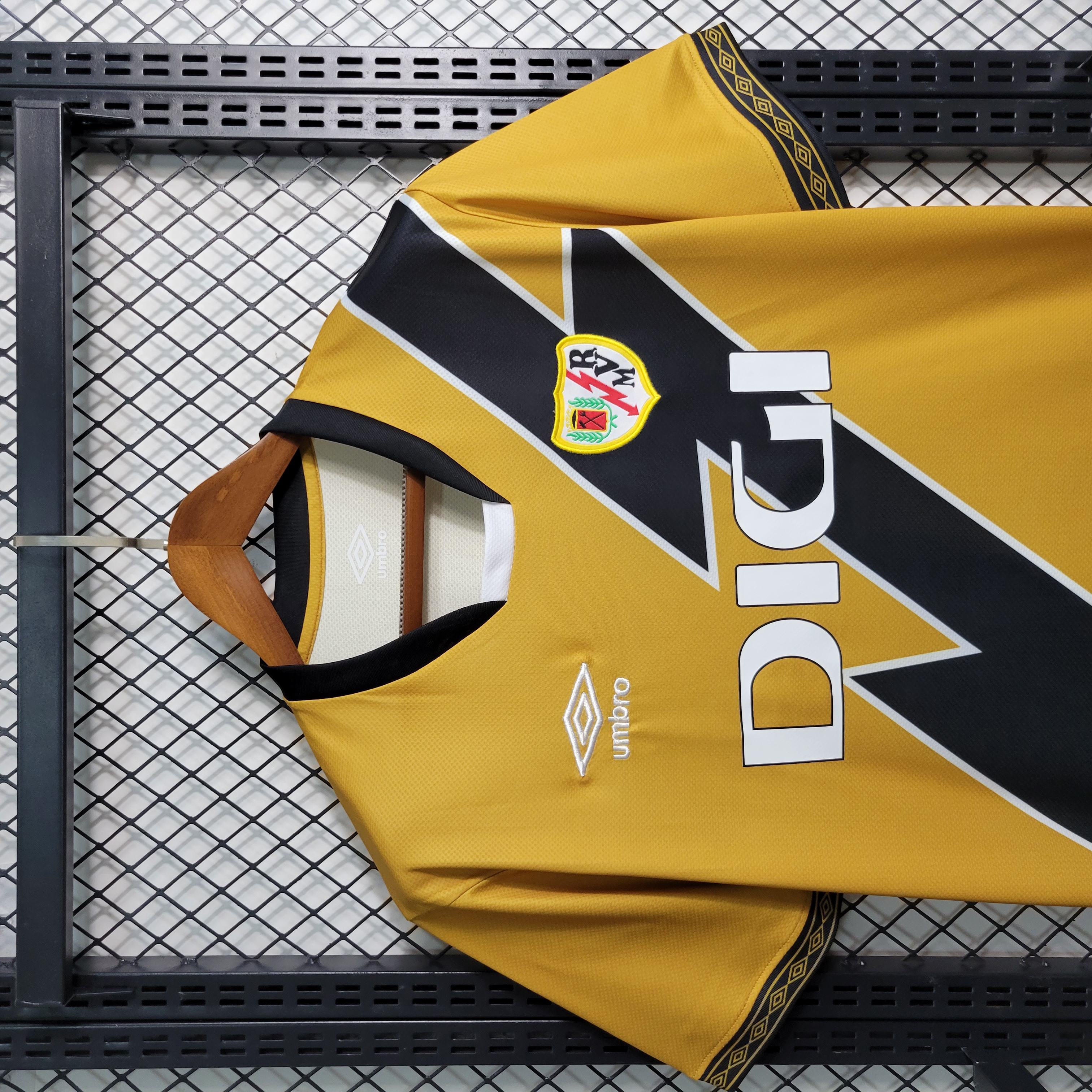 Rayo Vallecano 23-24 Third Jersey - Fans Version