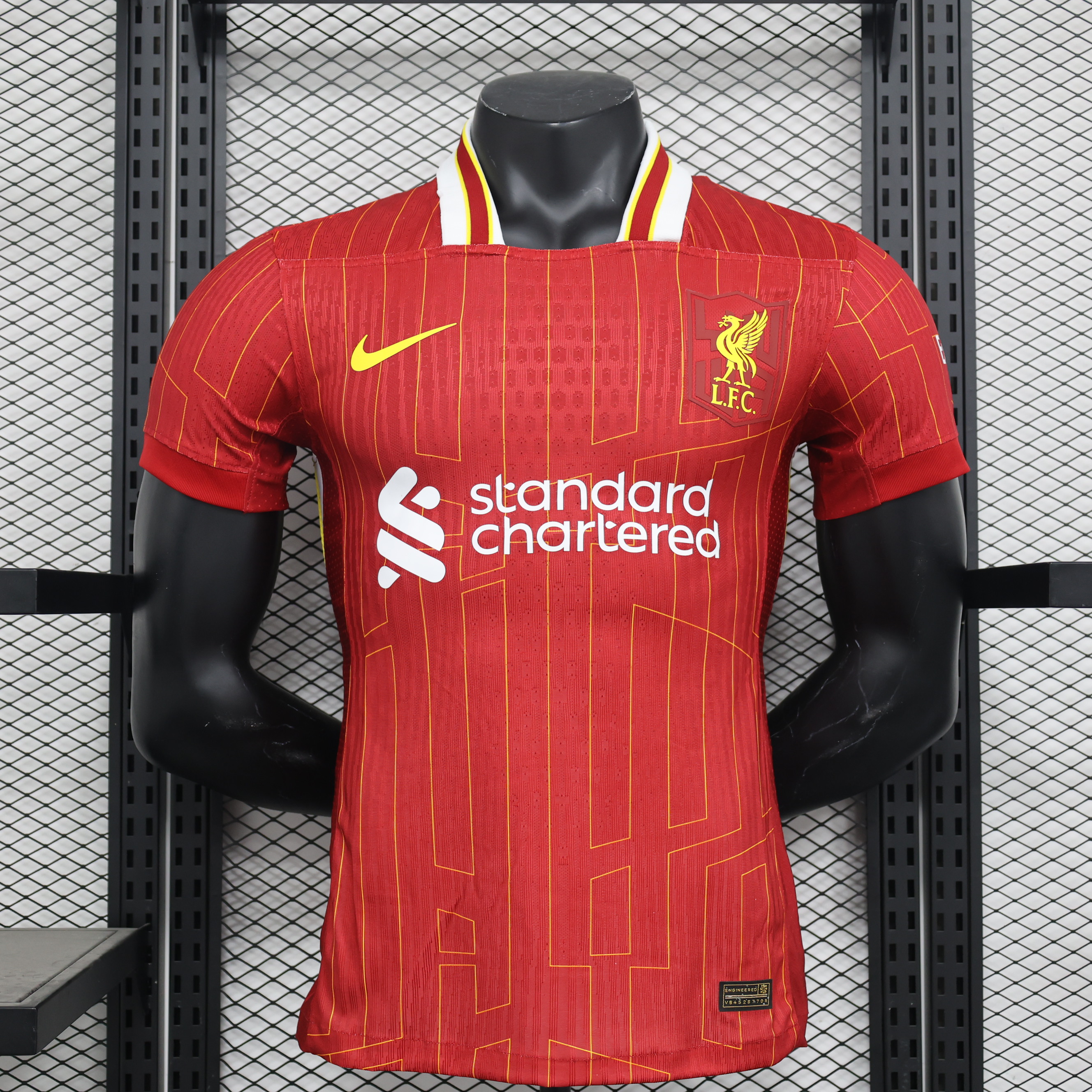 Liverpool 24-25 Home Stadium Jersey - Player Version