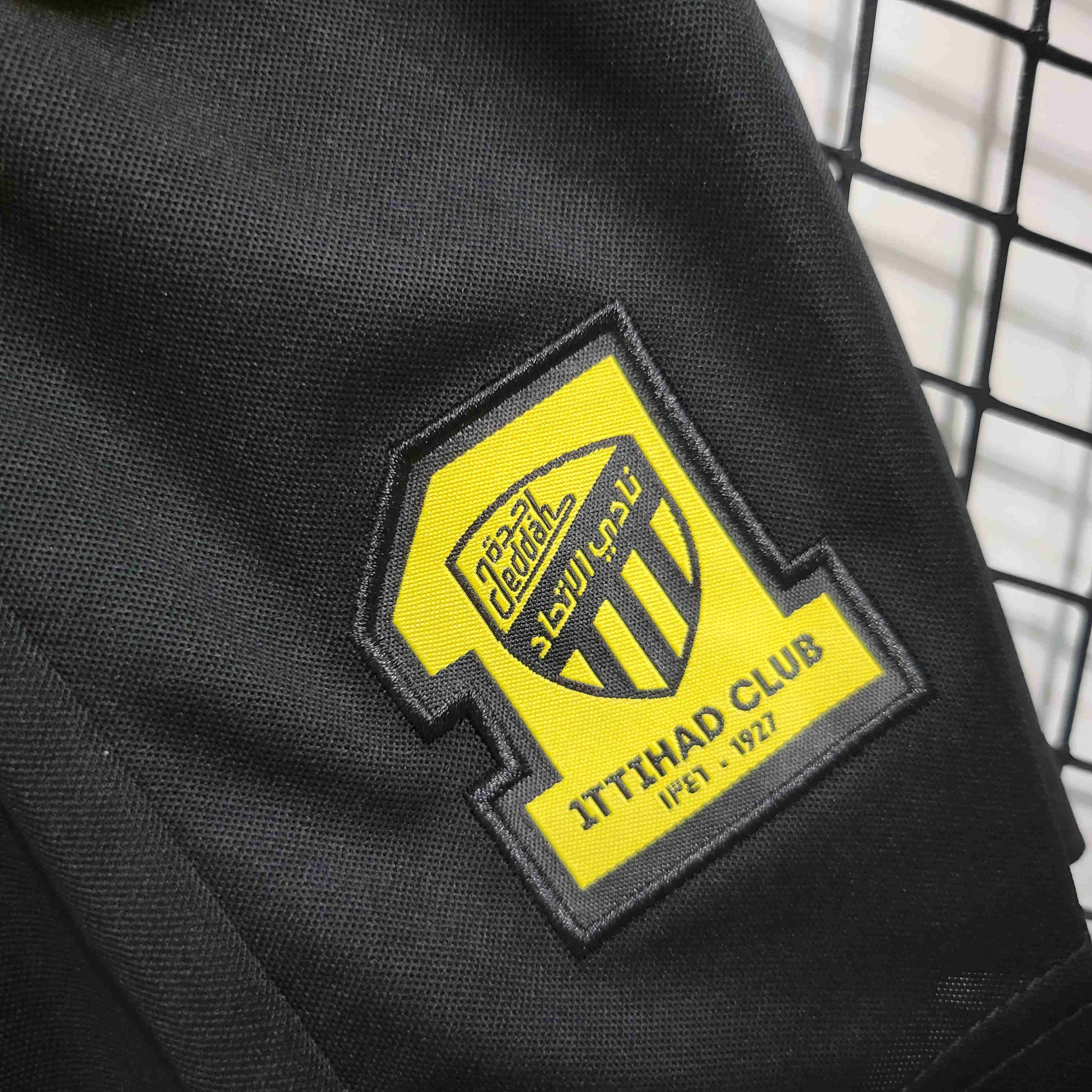 Al Ittihad Jeddah United 23-24 Home Kids Kit - Size 16-28