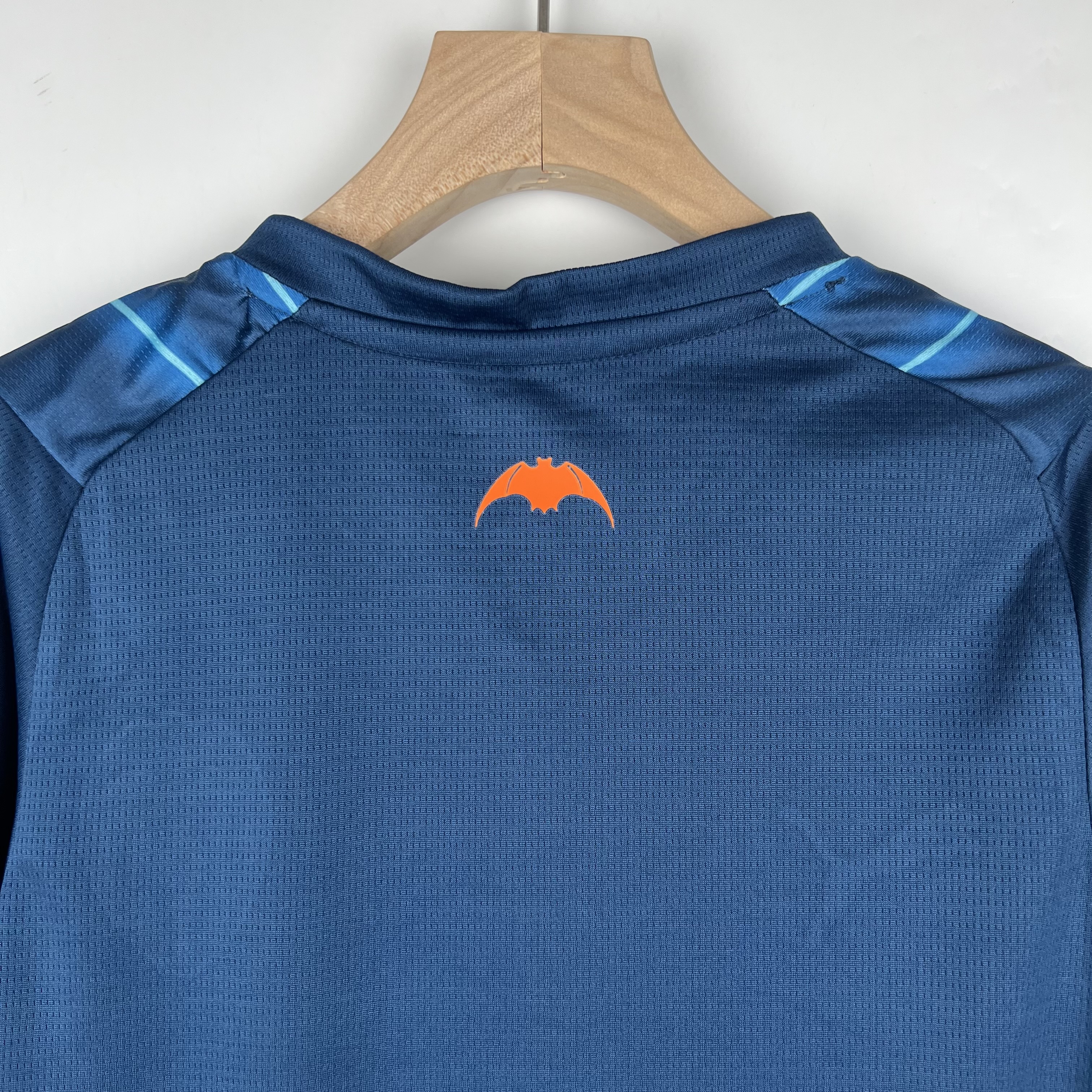 Valencia 23-24 Away Stadium Kids Kit