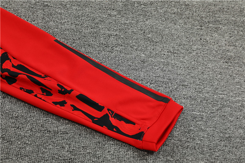 Manchester United 23-24 Long Sleeve Training Set -Red Camouflage