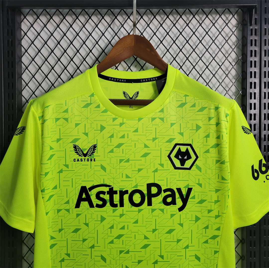 Wolverhampton Wanderers Wolves 23-24 Away Goalkeeper Jersey - Fans Version
