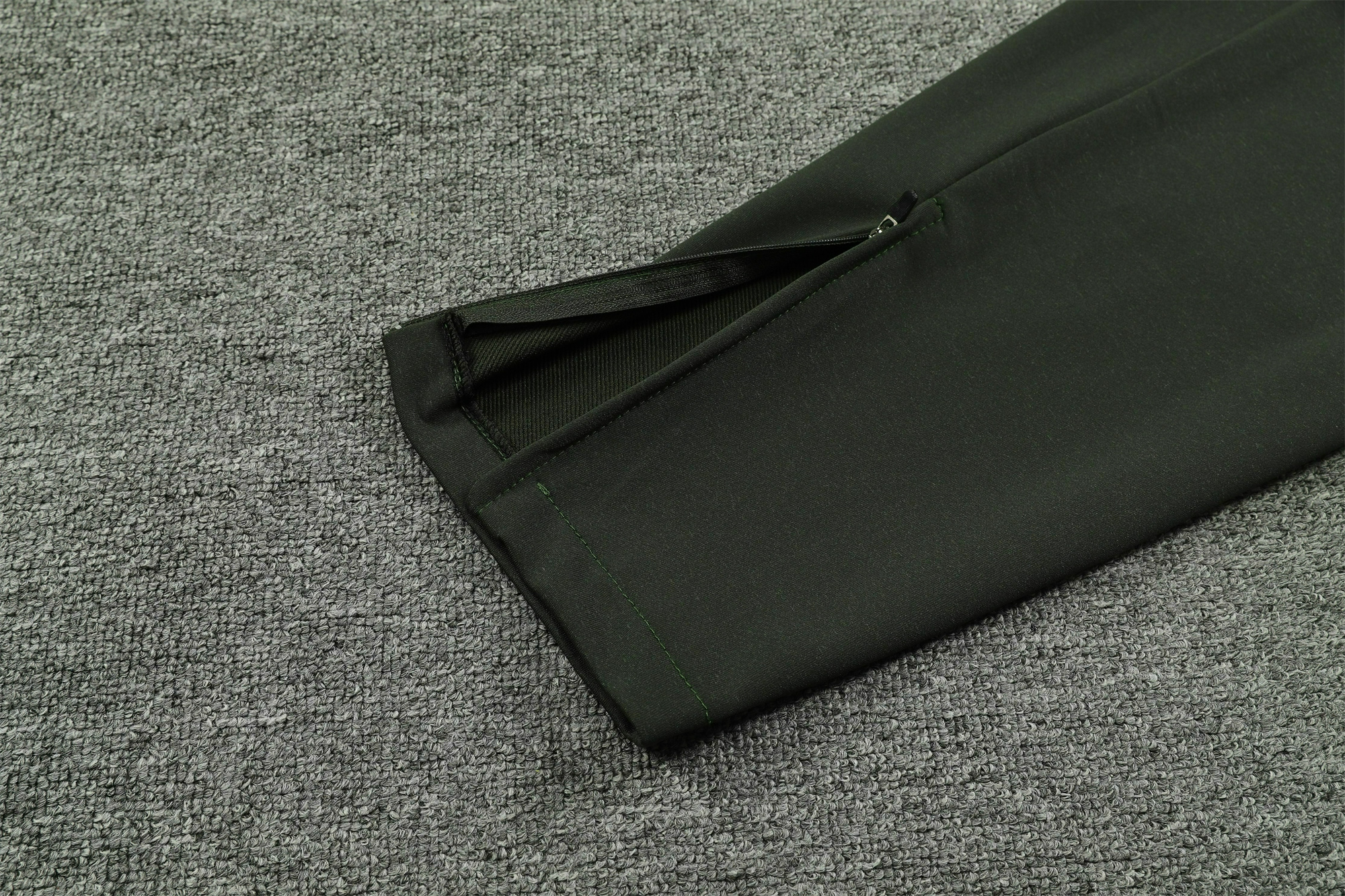 B.A.R.S.A 23-24 Men's Training Hoodie + Pants - Green