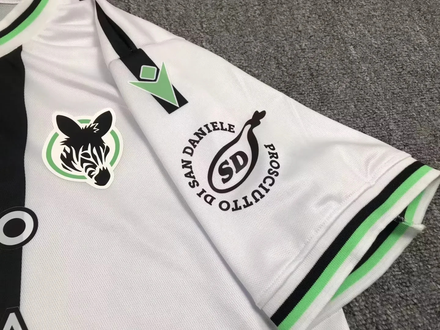 Udinese 23-24 Home Stadium Jersey - Fans Version