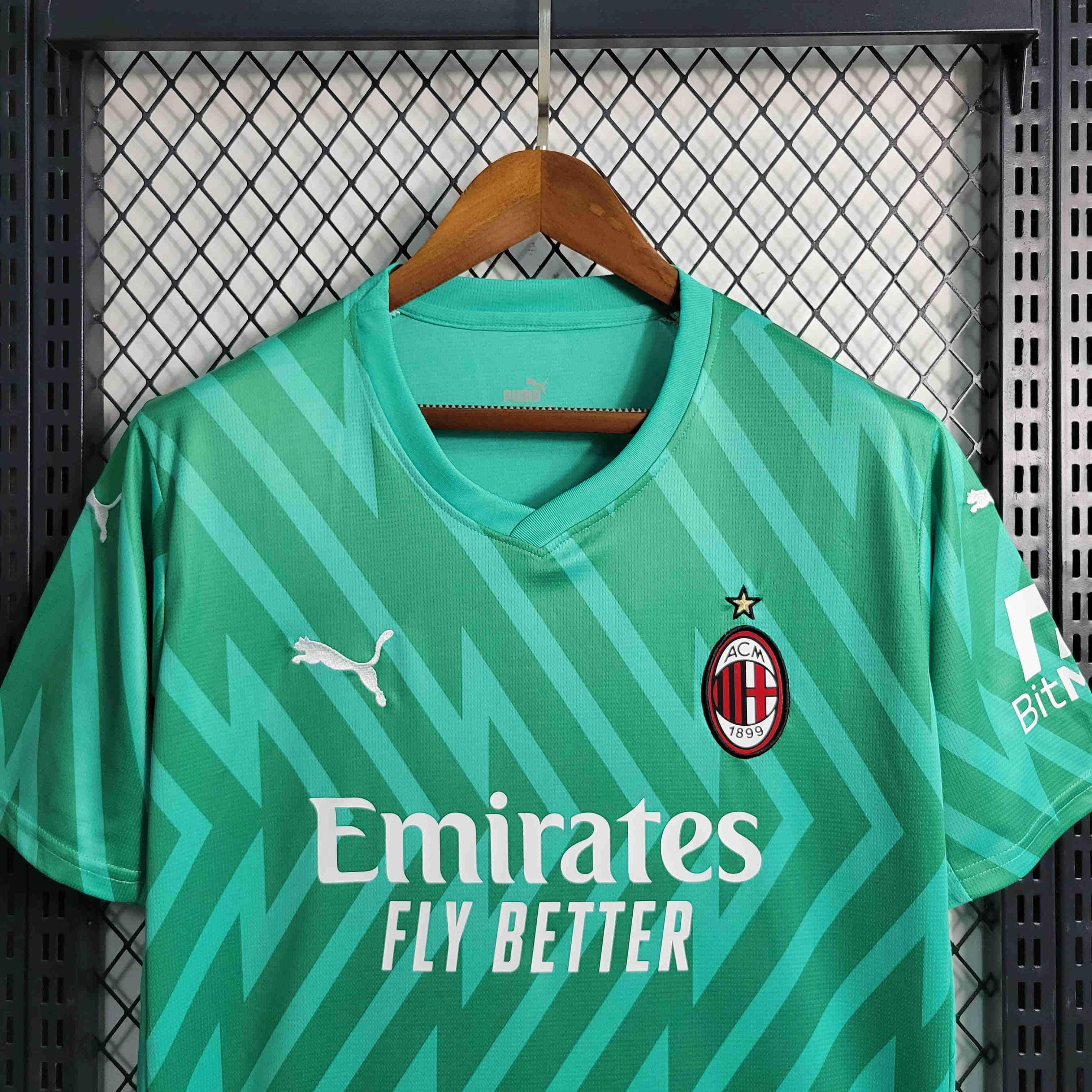 AC Milan 23-24 Green Goalkeeper Jersey - Fans Version