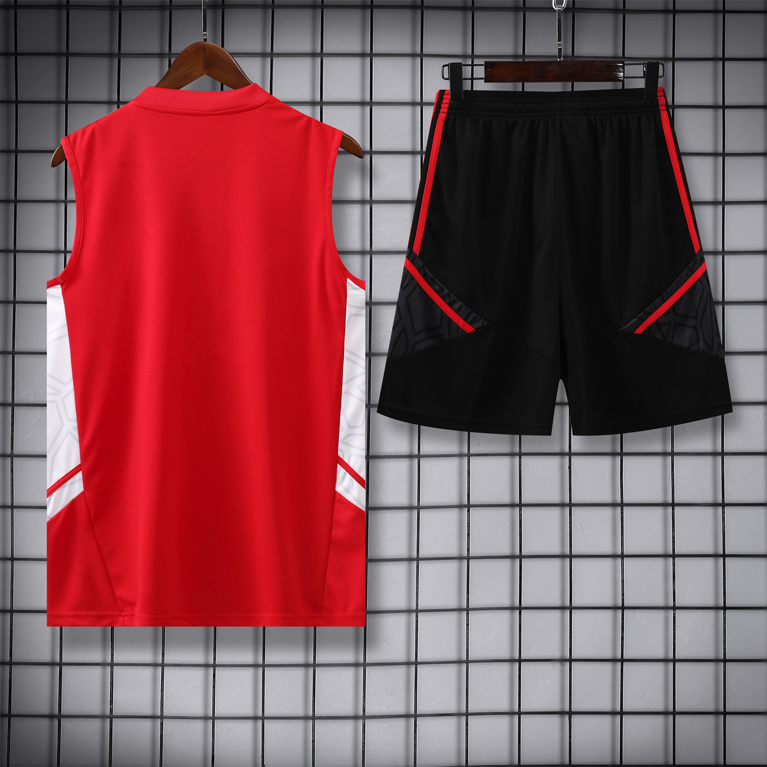 Bayern Munich 23-24 Red Training Vest Suit
