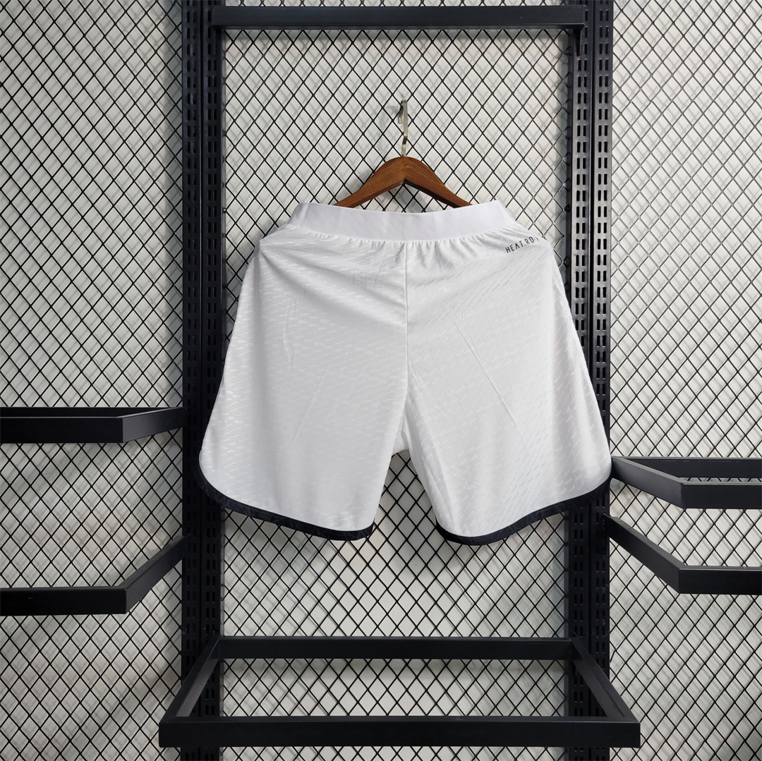 Manchester United 23-24 Home Shorts - Player Version