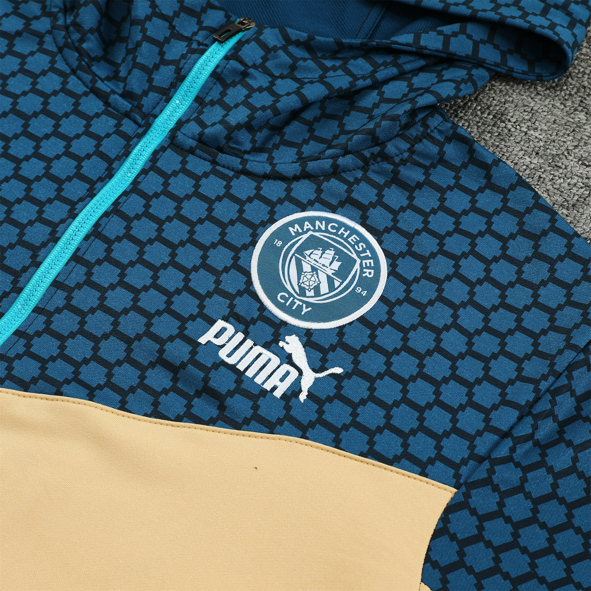 Manchester City 23-24 Men's Training Hoodie + Pants