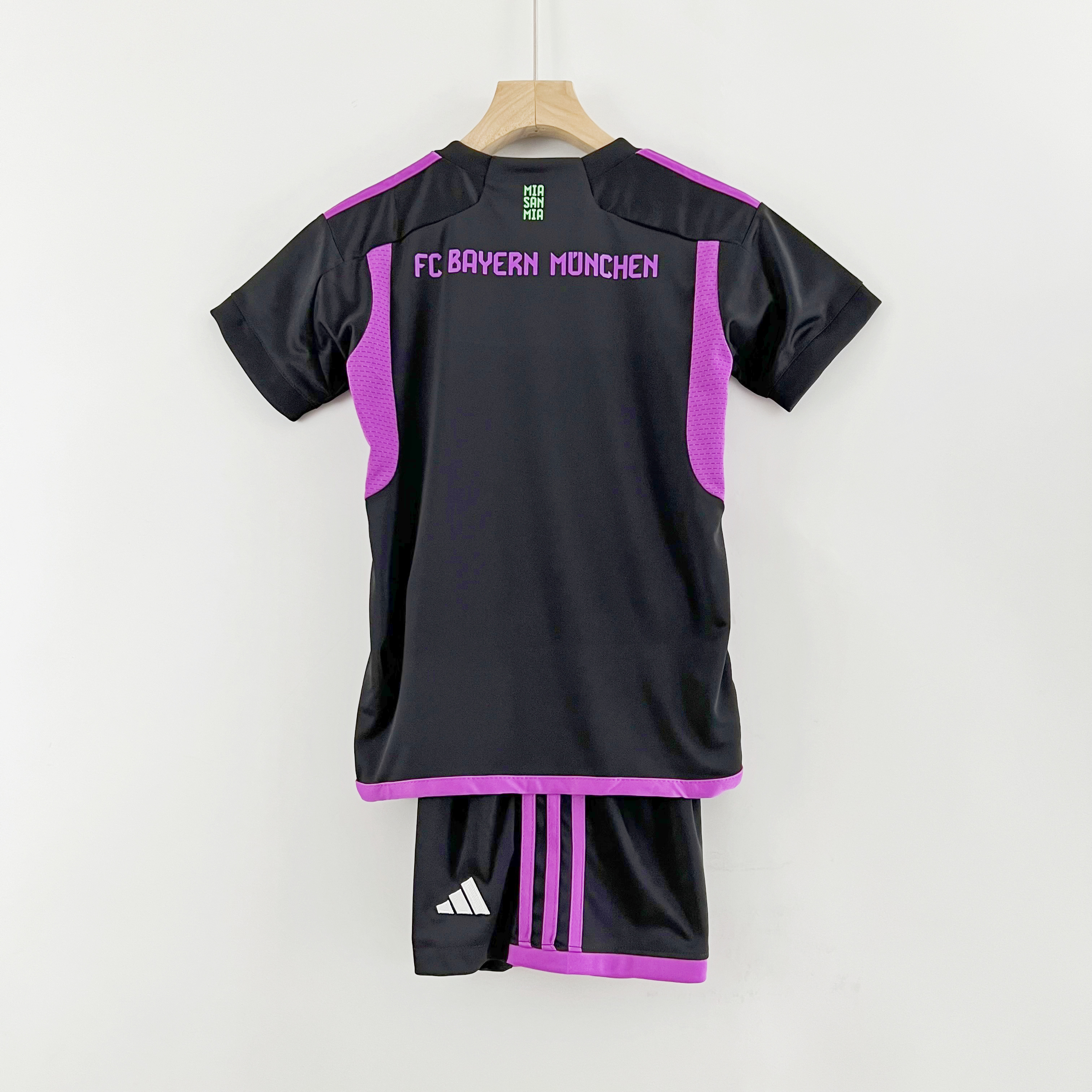 Bayern Munich 23-24 Away Kids kit