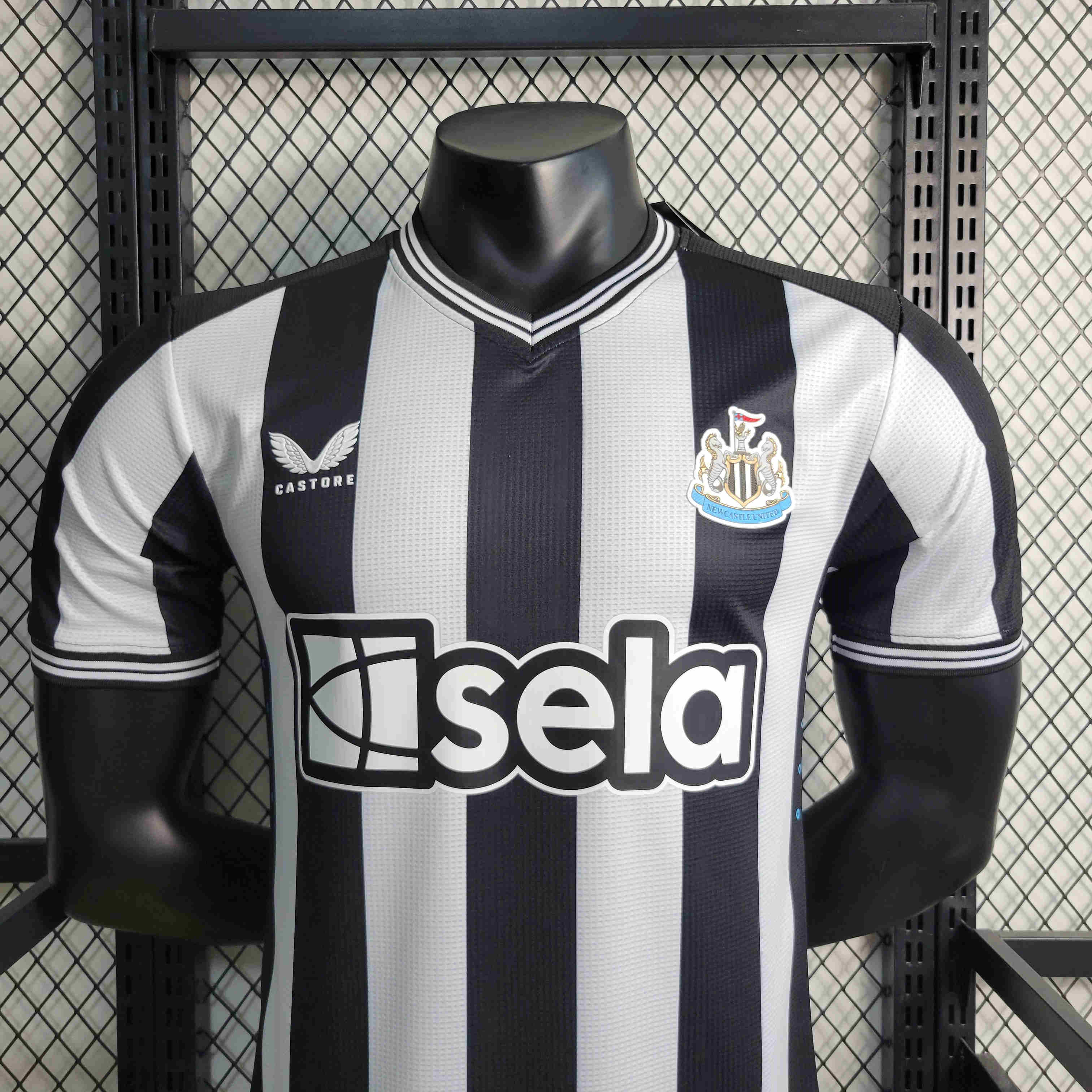 Newcastle United 23-24 Home Stadium Jersey - Player Version