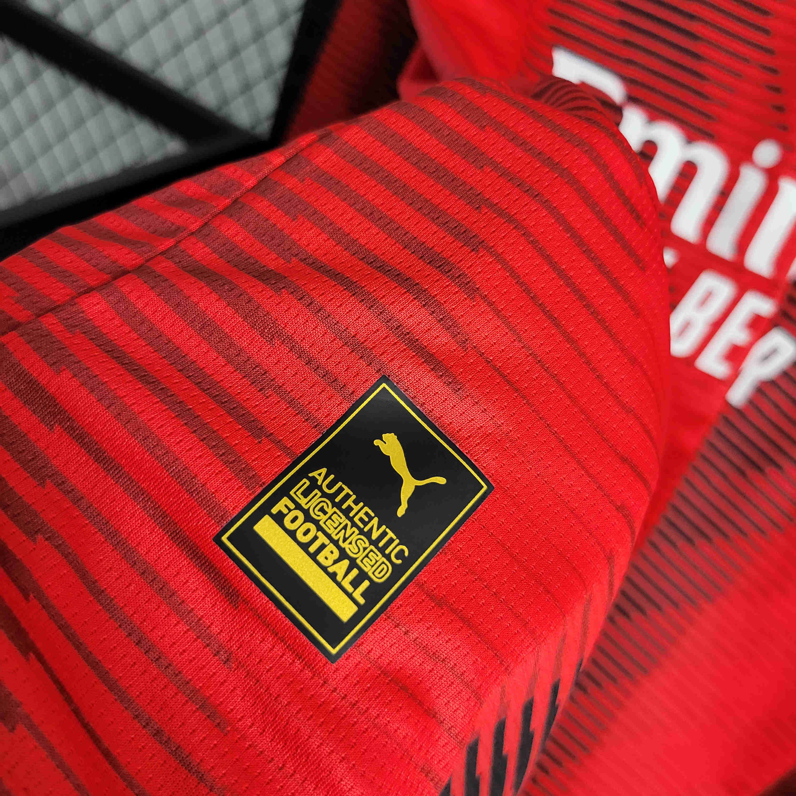 23/24 AC Milan Home Long Sleeve Jersey - Fans Version
