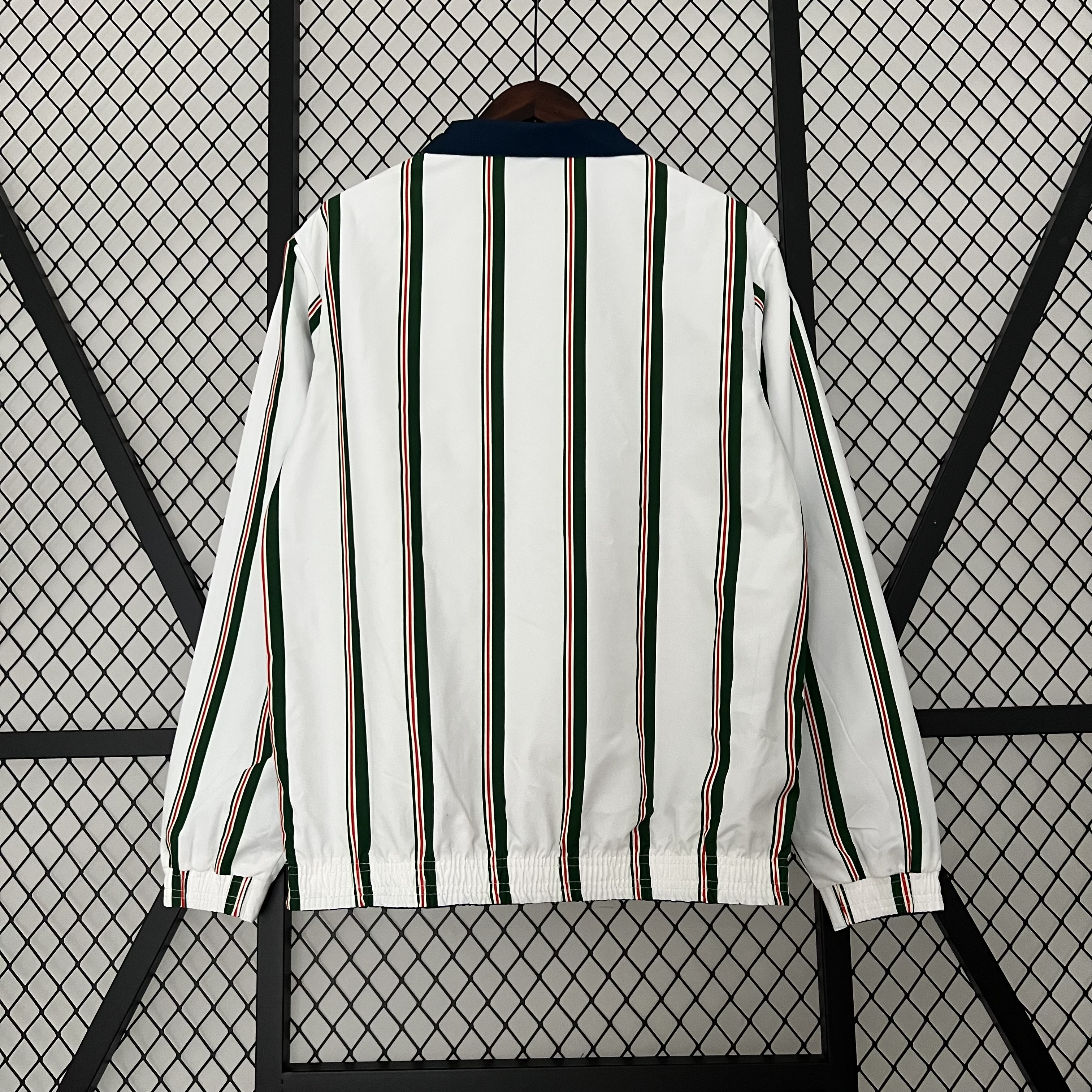 B.A.R.S.A 23-24 Player Reversible Windbreaker - White & Blue