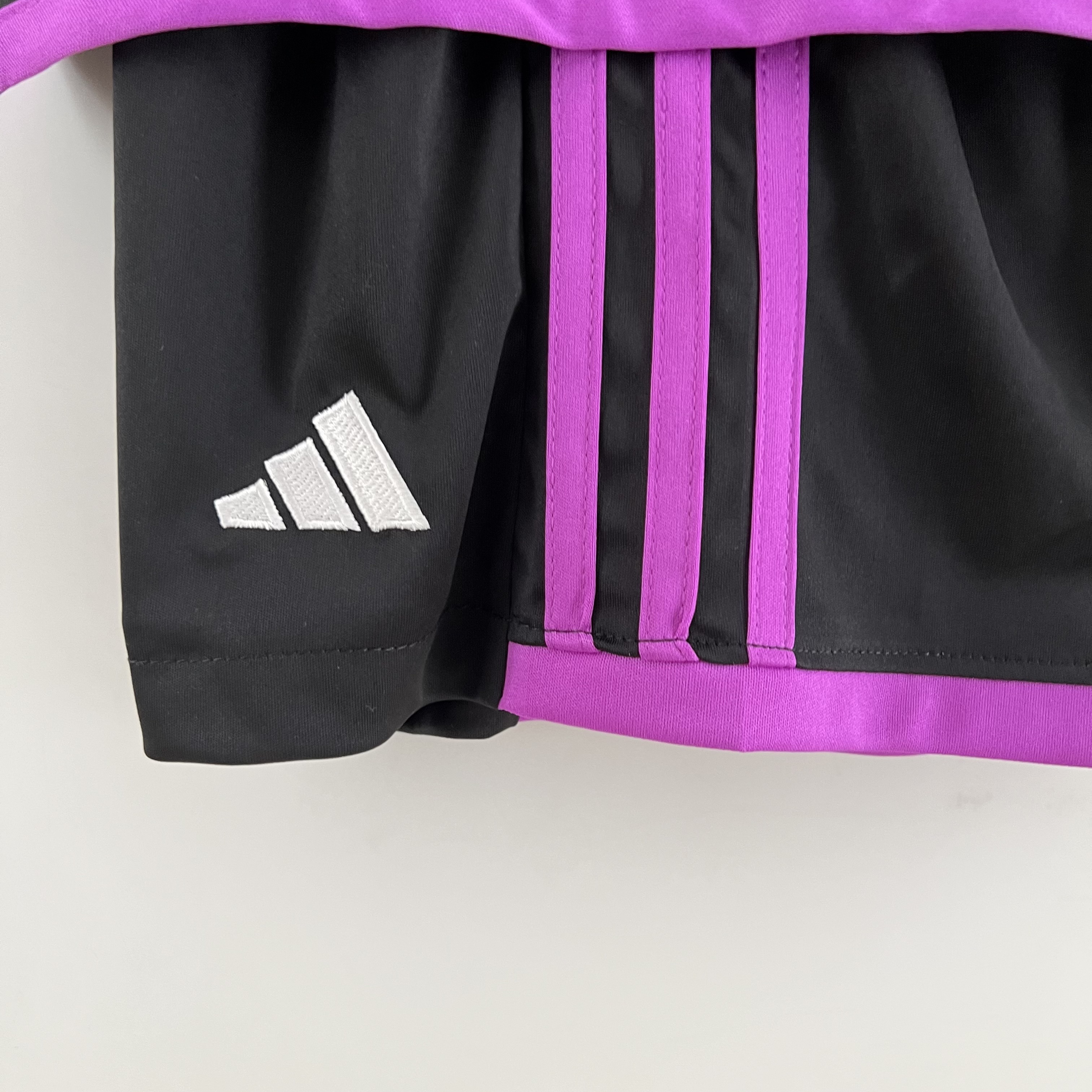 Bayern Munich 23-24 Away Kids kit