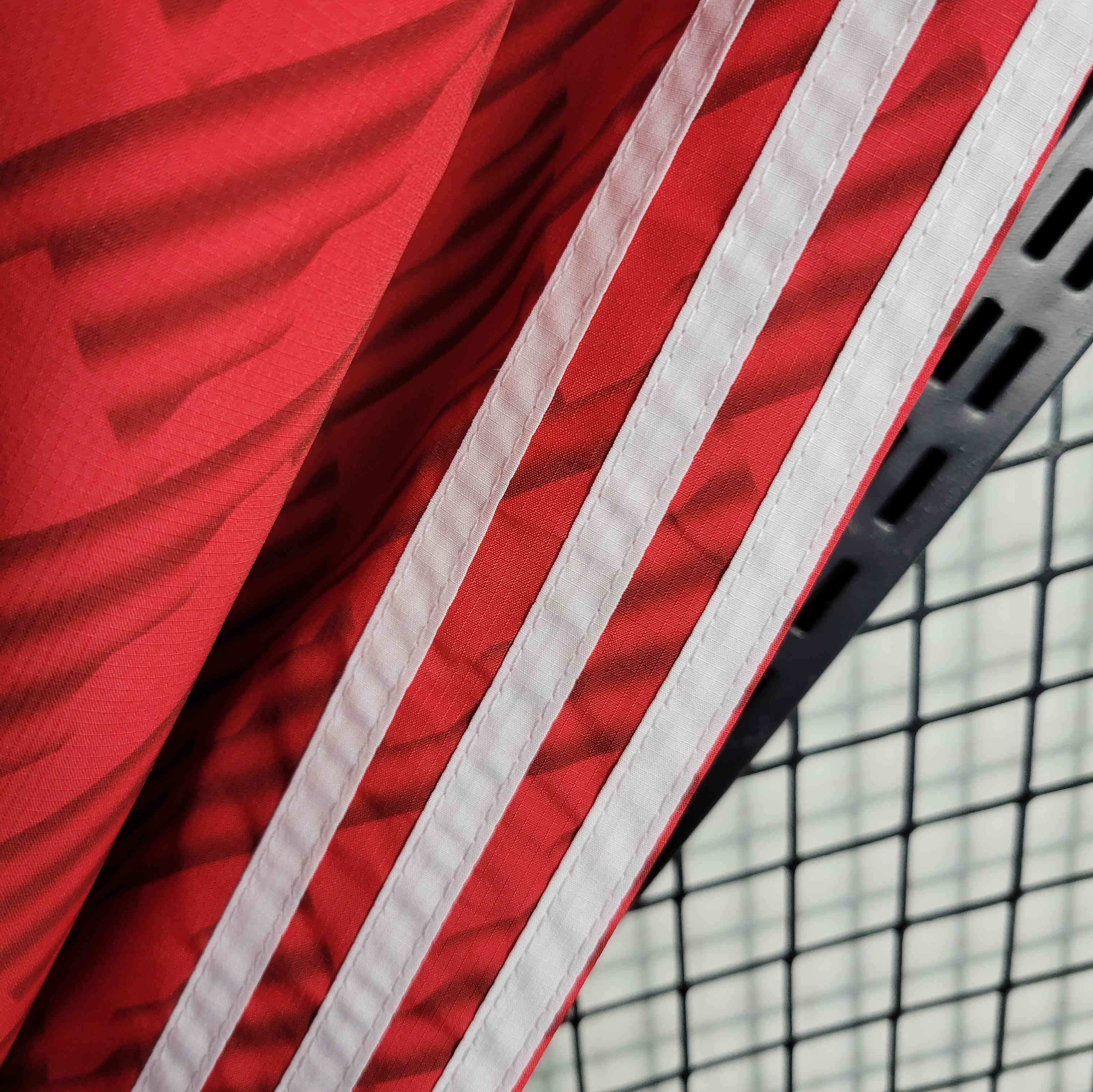 23-24 Manchester United Red Windbreaker