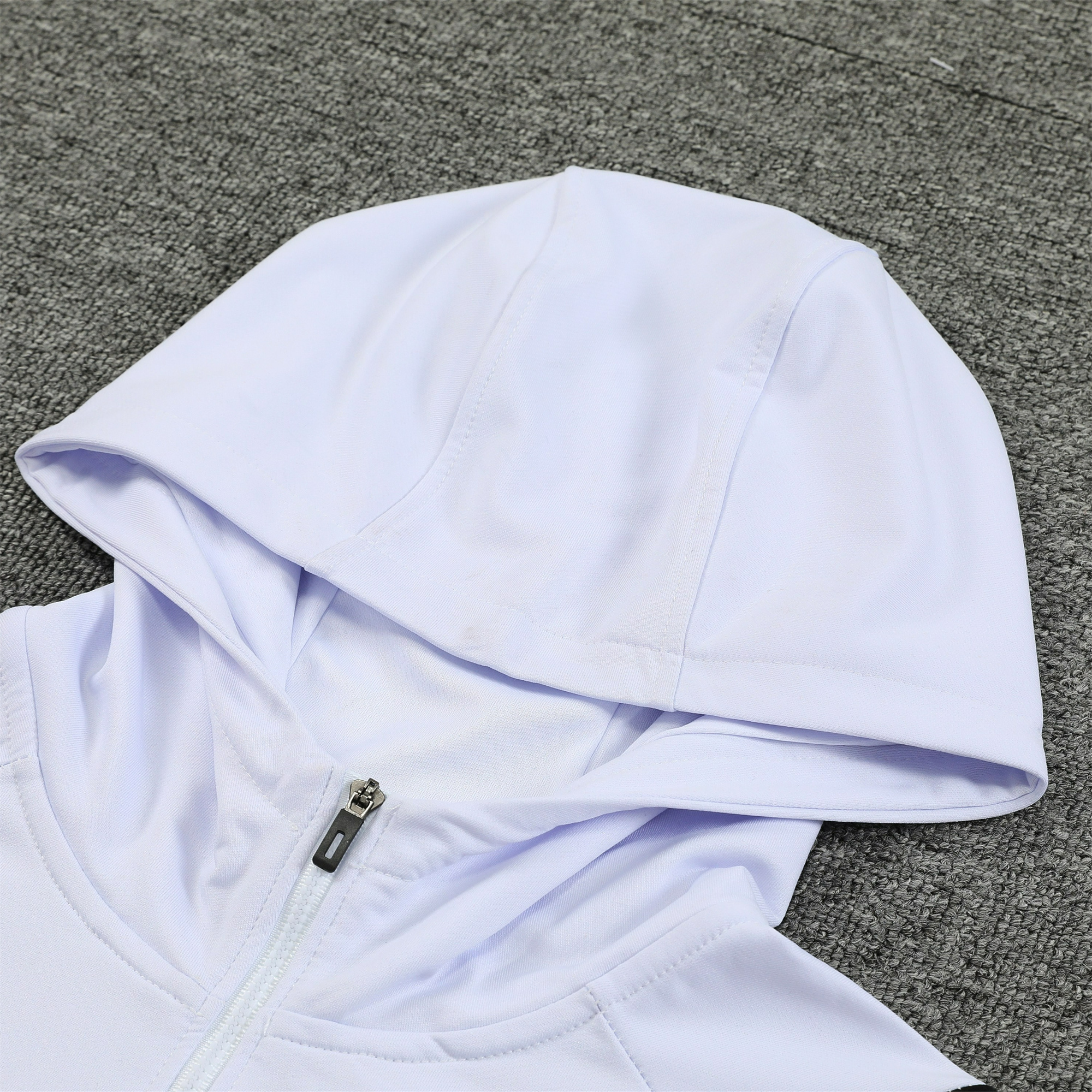 Manchester United 23-24 Men's Training Hoodie + Pants - White