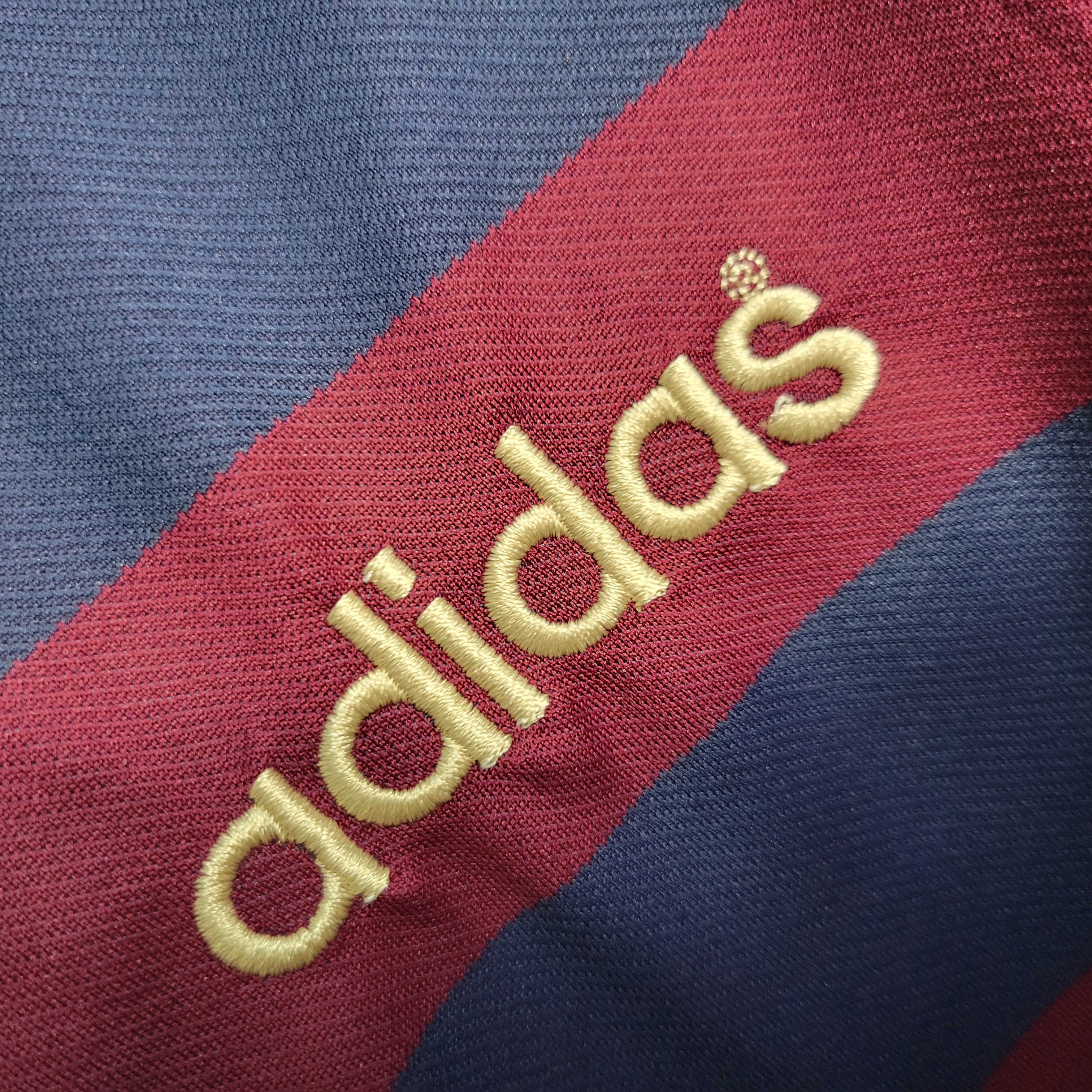 Retro Newcastle United 1995-96 Away Stadium Jersey