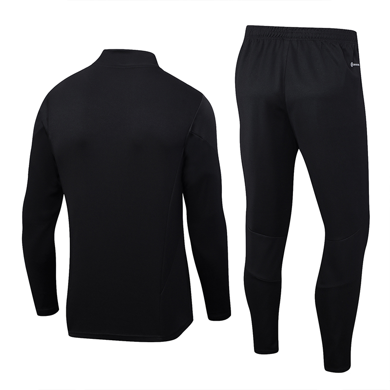 Manchester United 23-24 Long Sleeve Training Set -Black and Red