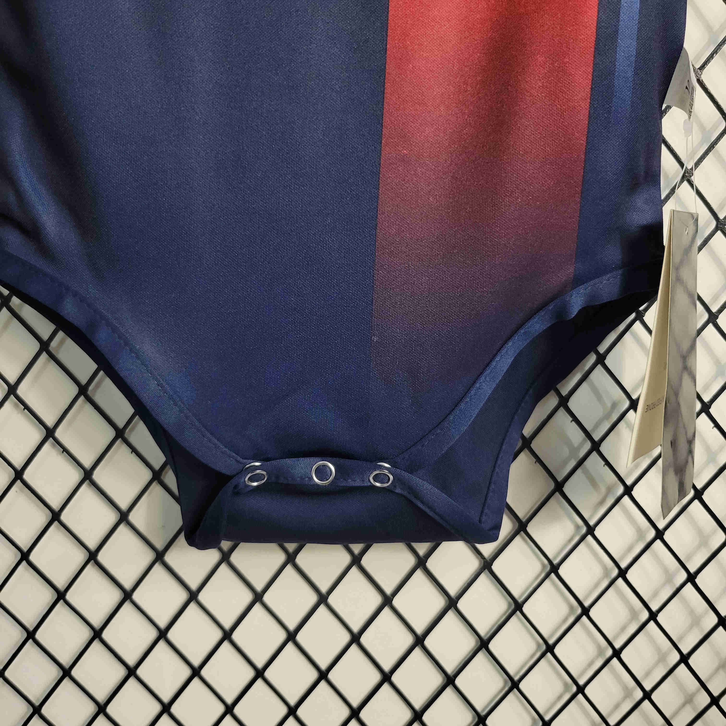 Paris Saint-Germain PSG 23/24 Home Baby Kit