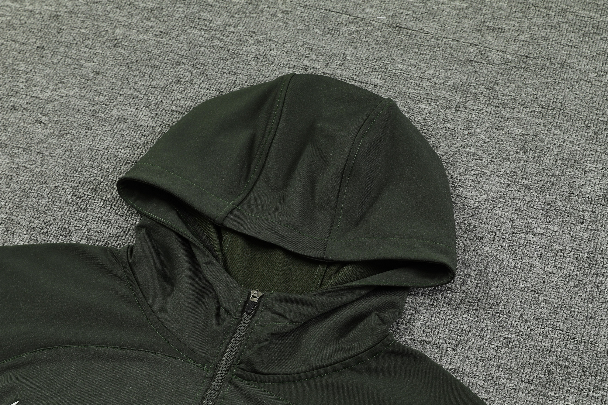 B.A.R.S.A 23-24 Men's Training Hoodie + Pants - Green