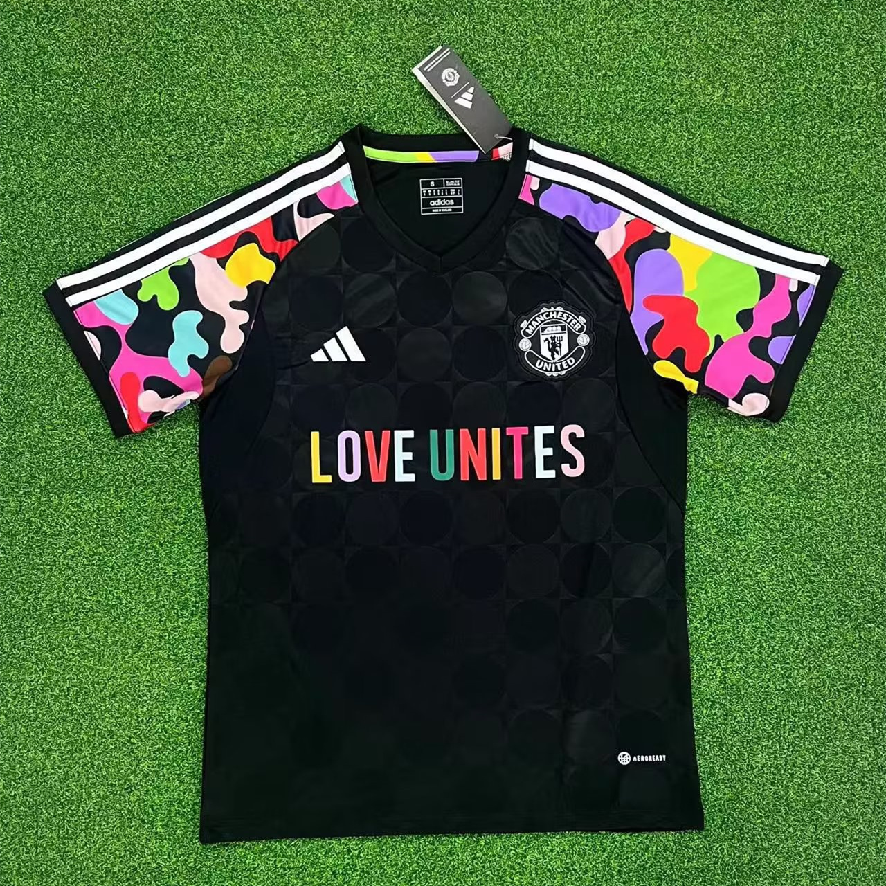 Manchester United 23-24 LOVE UNITES Pre-match Jersey - Fans Version