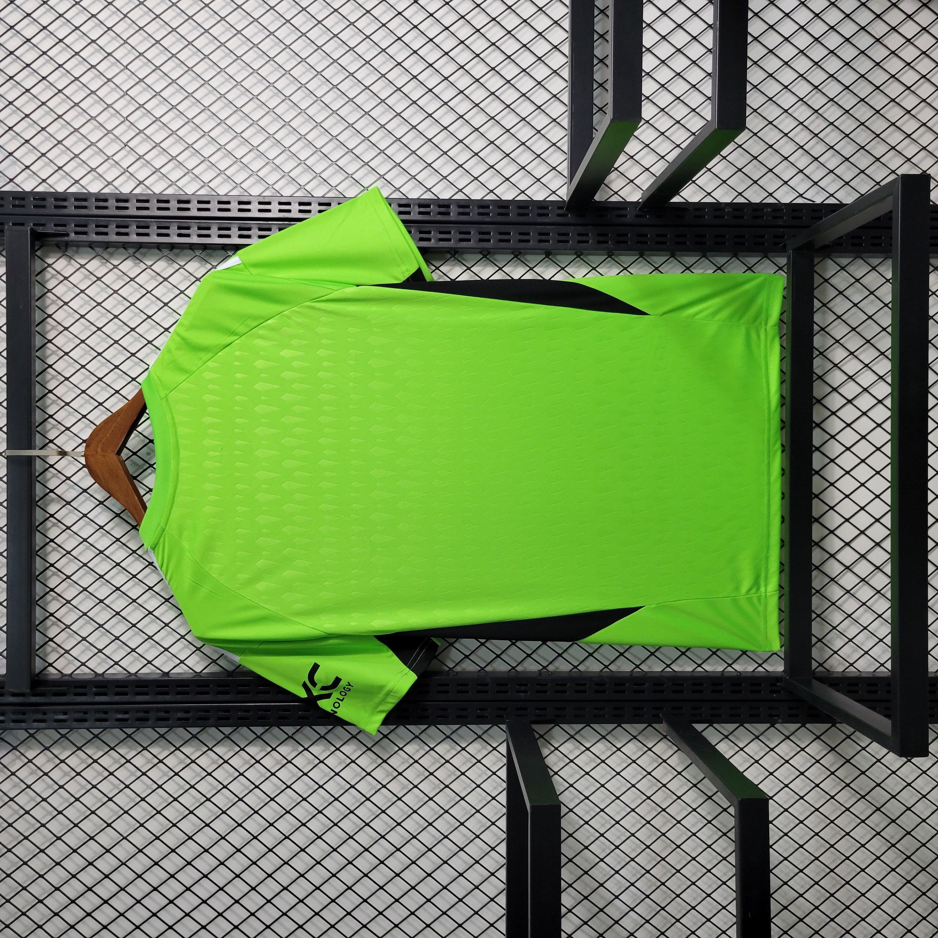 Manchester United 23-24 Green Goalkeeper Jersey - Fans Version
