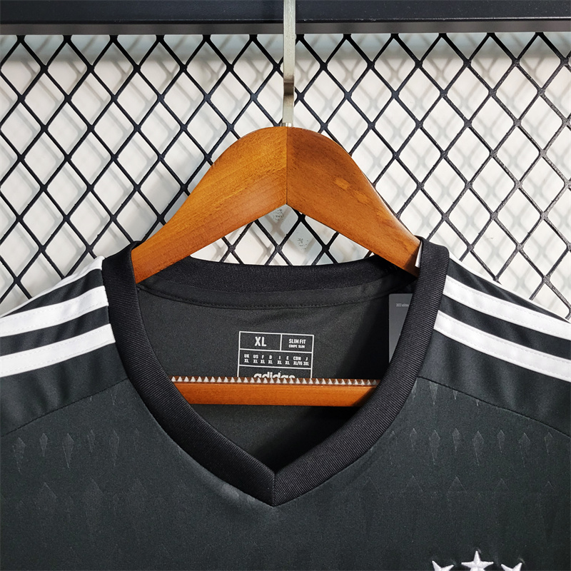 23-24 Bayern Munich Black Jersey Fans Jersey - Goalkeeper
