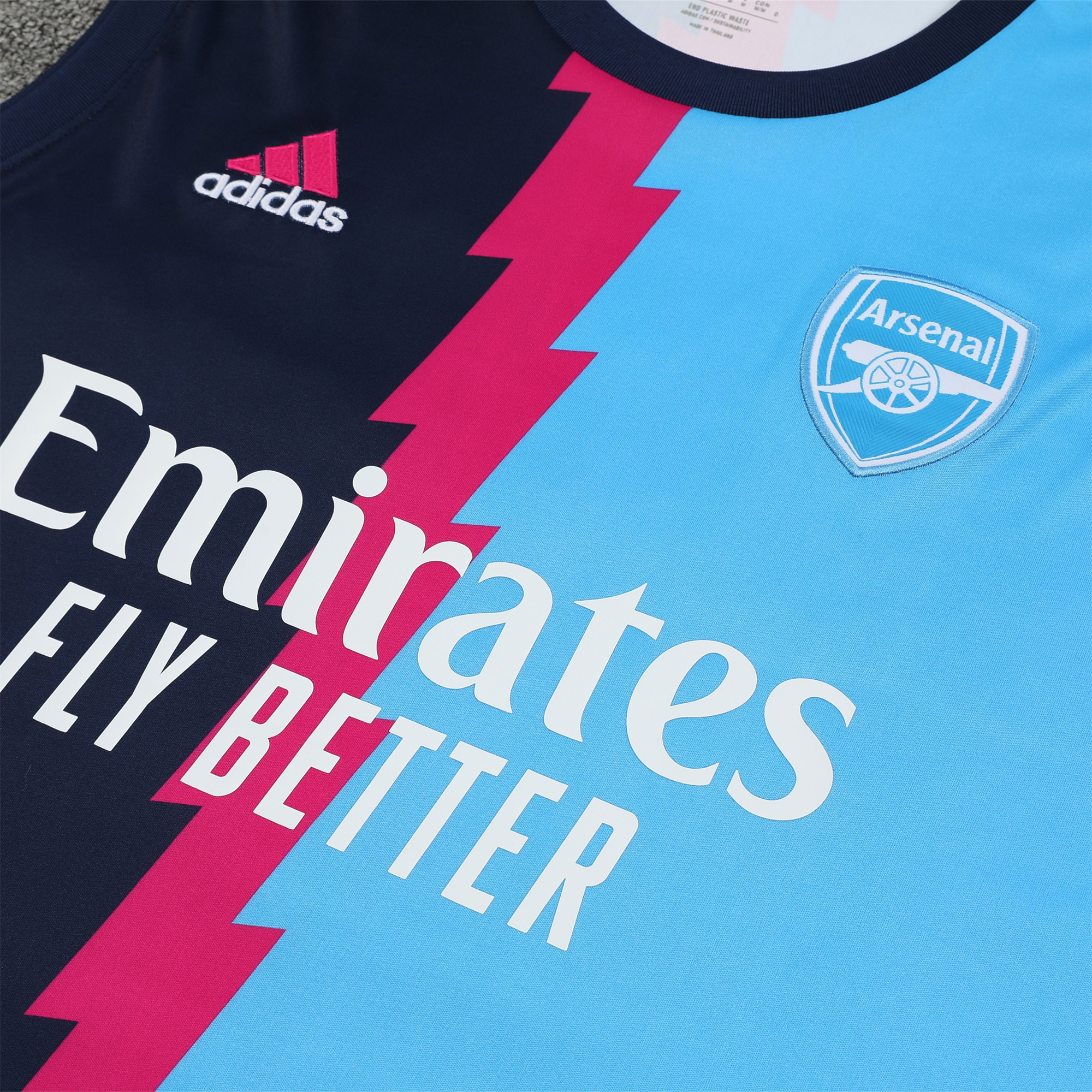 Arsenal 23-24 Player Vest Training Set Navy Blue