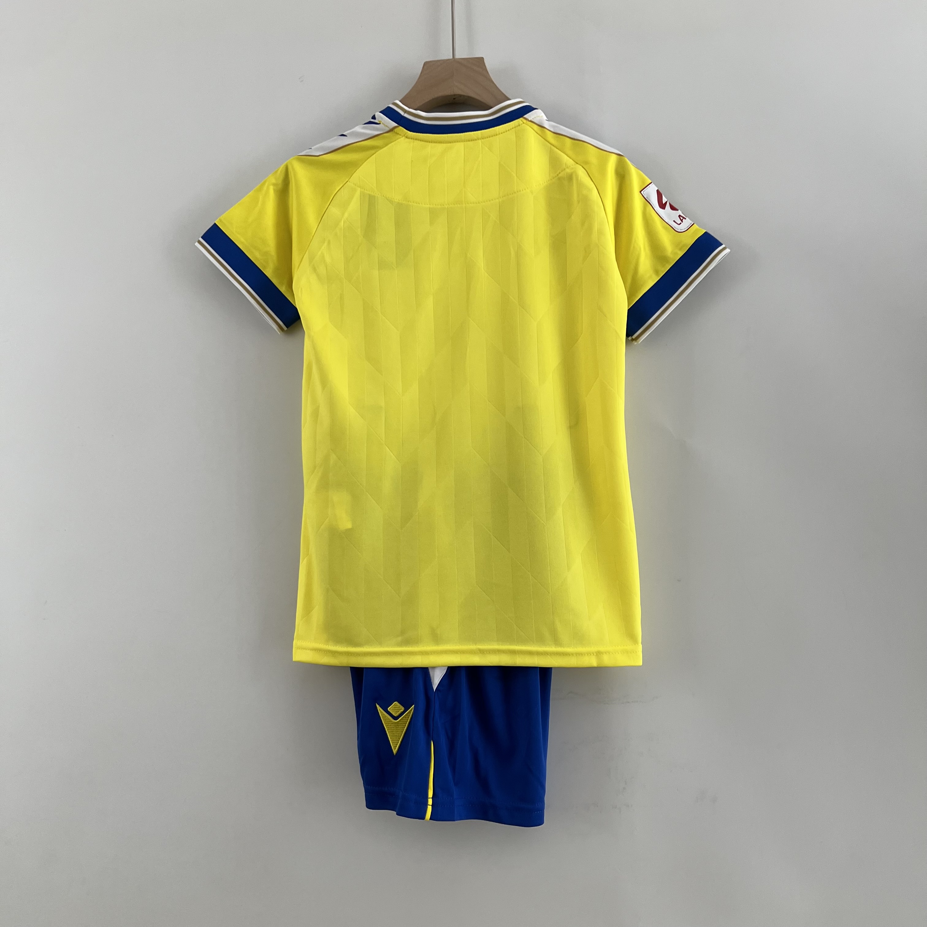Cádiz 23-24 Home Stadium Kids Kit