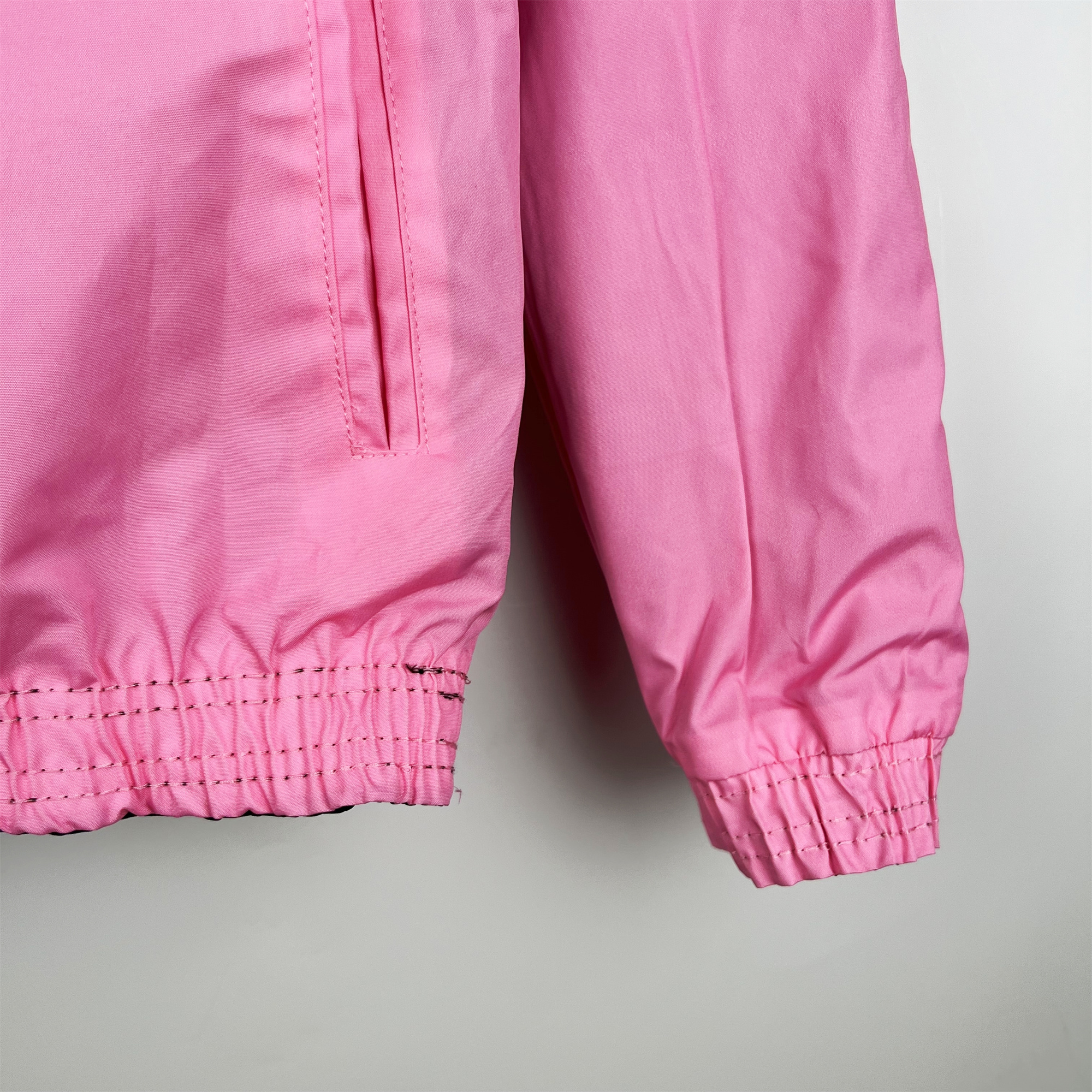 INT M.A.M 23-24 Double Sided Windbreaker - Pink