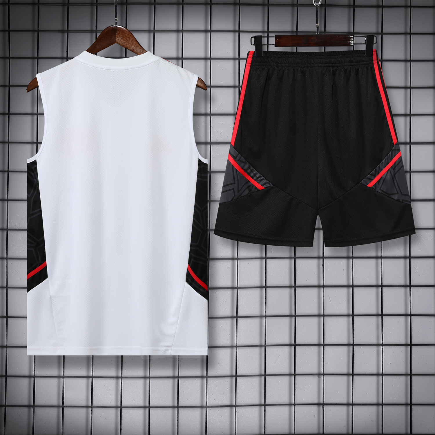 Bayern Munich 23-24 White Training Vest Suit