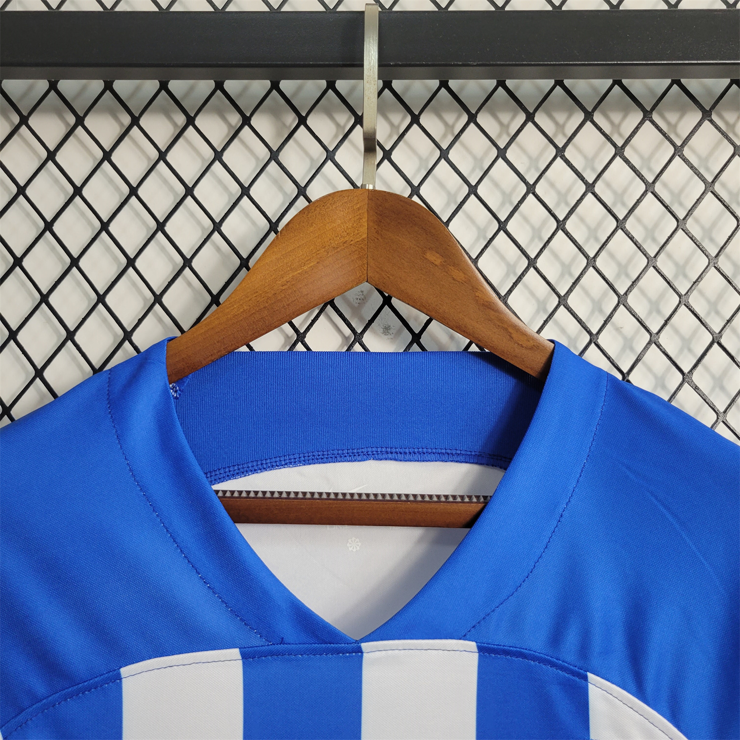 B.r.i.g.h.t.o.n 23-24 Home Stadium Jersey - Fans Version