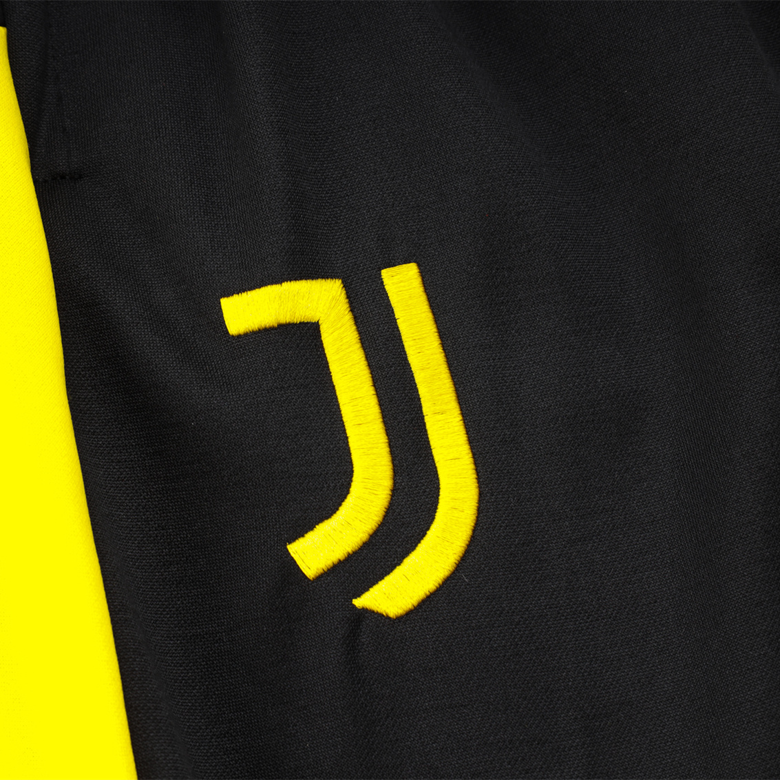 Juventus 23-24 Men's Training Hoodie + Pants - Black