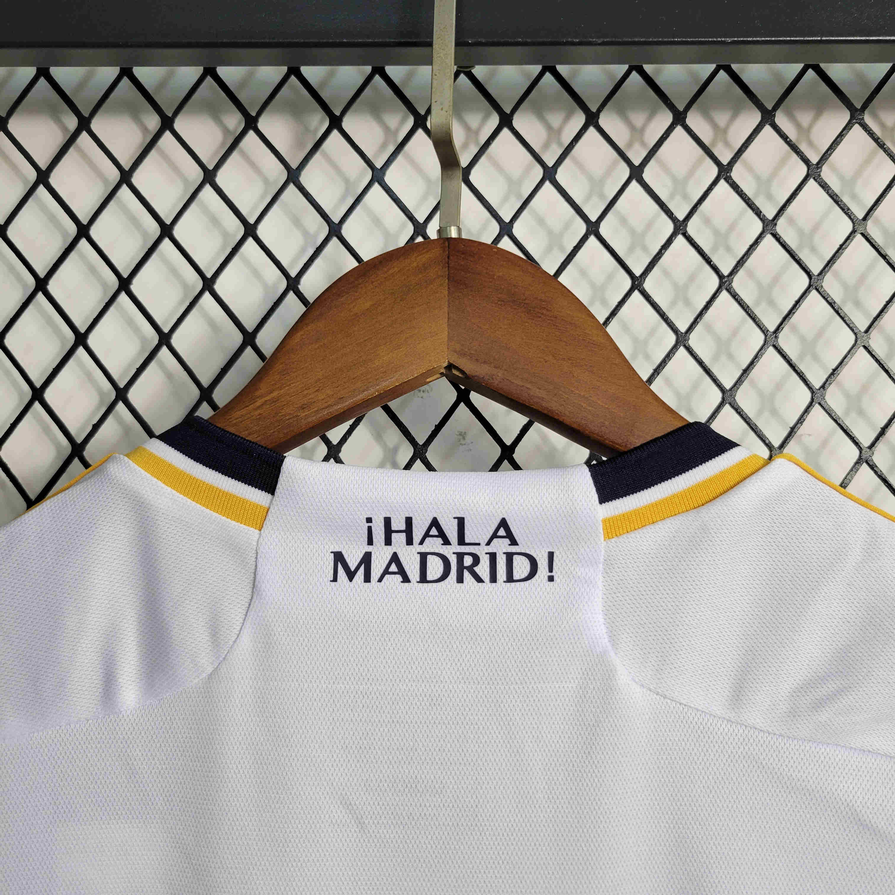 23-24 Real Madrid Home Jersey - Woman Version