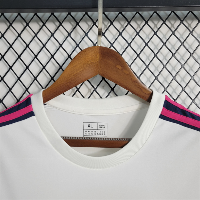 Arsenal 23/24 White Training Jersey - Fans Version
