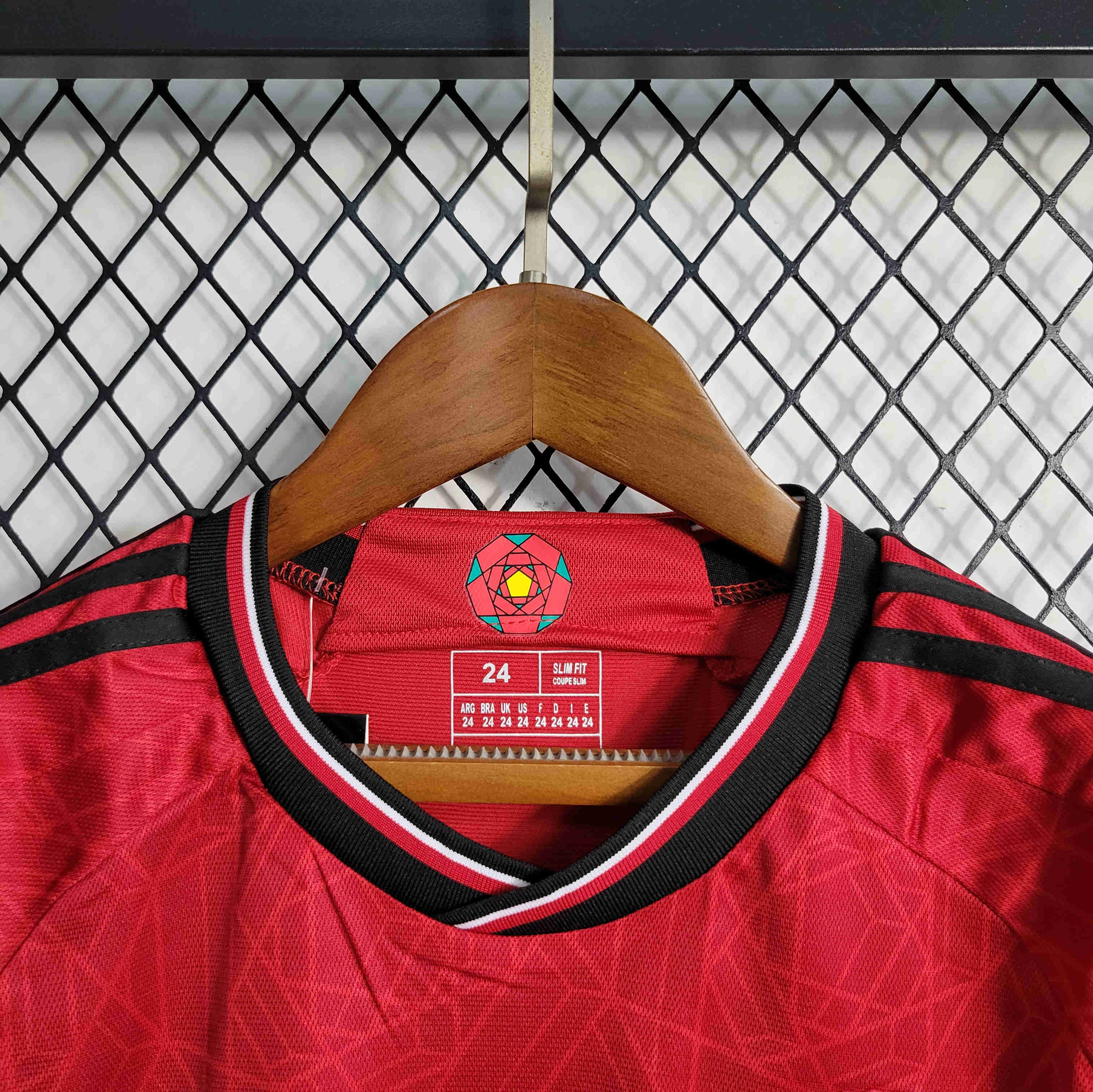 23-24 Manchester United Home Kids Kit