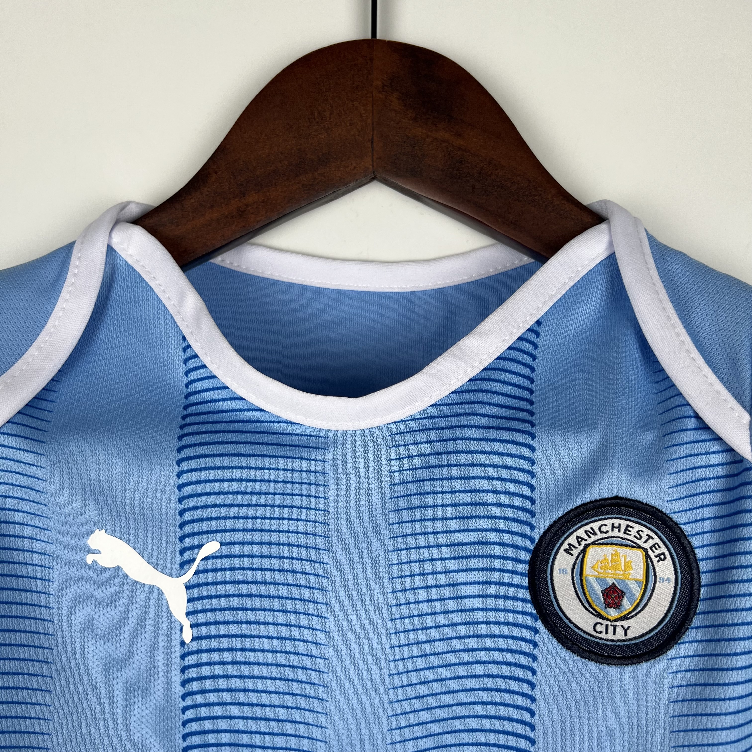 Manchester City 23-24 Home Stadium Baby Crawling Suit
