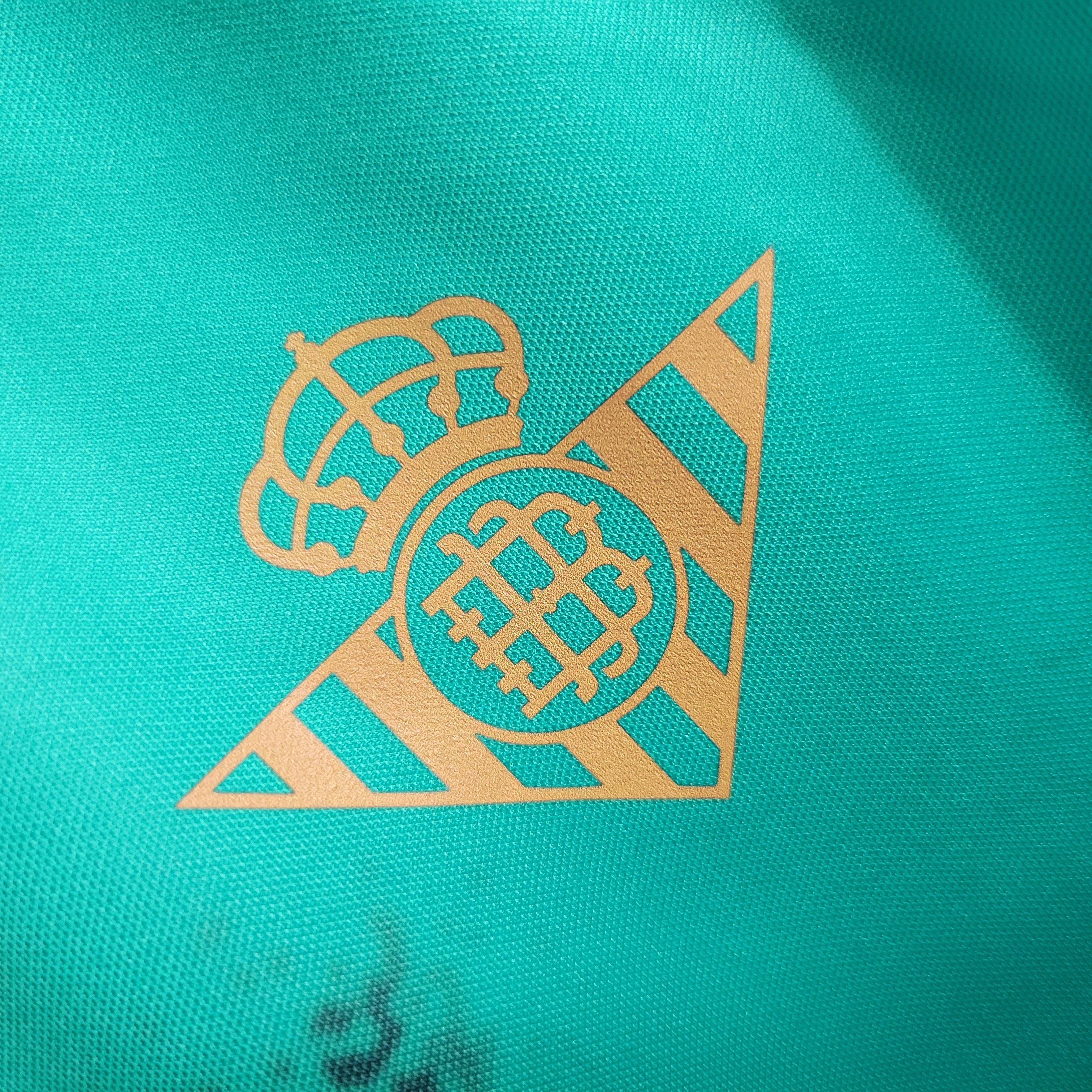 Real Betis 23-24 Green Jersey - Fans Version