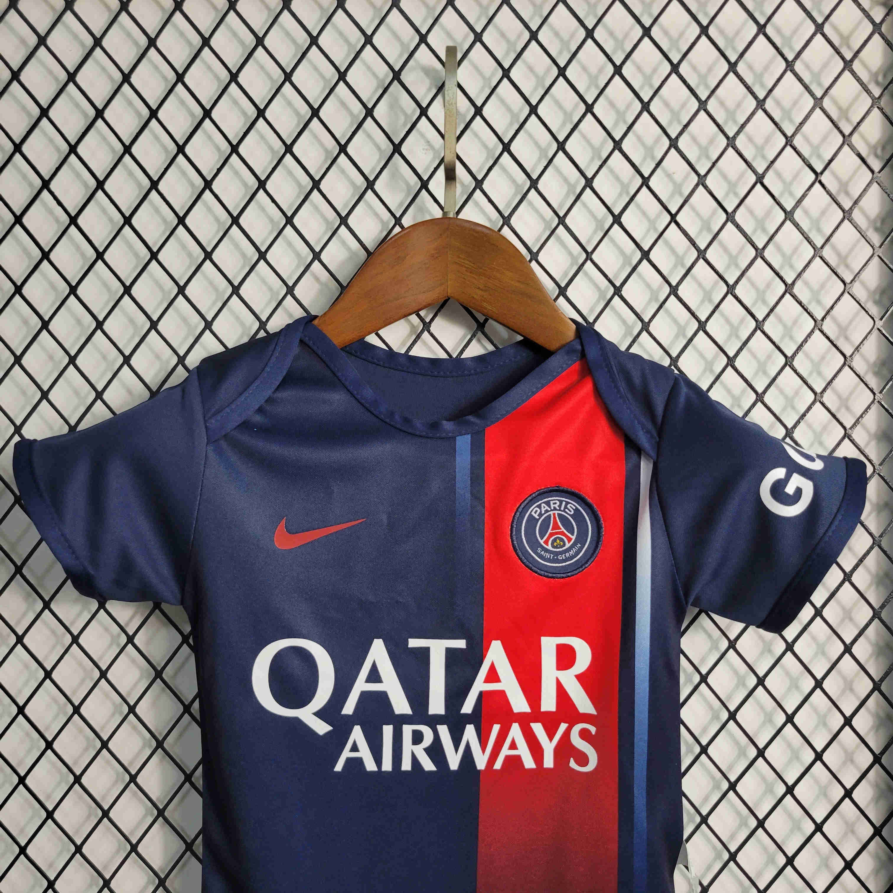 Paris Saint-Germain PSG 23/24 Home Baby Kit