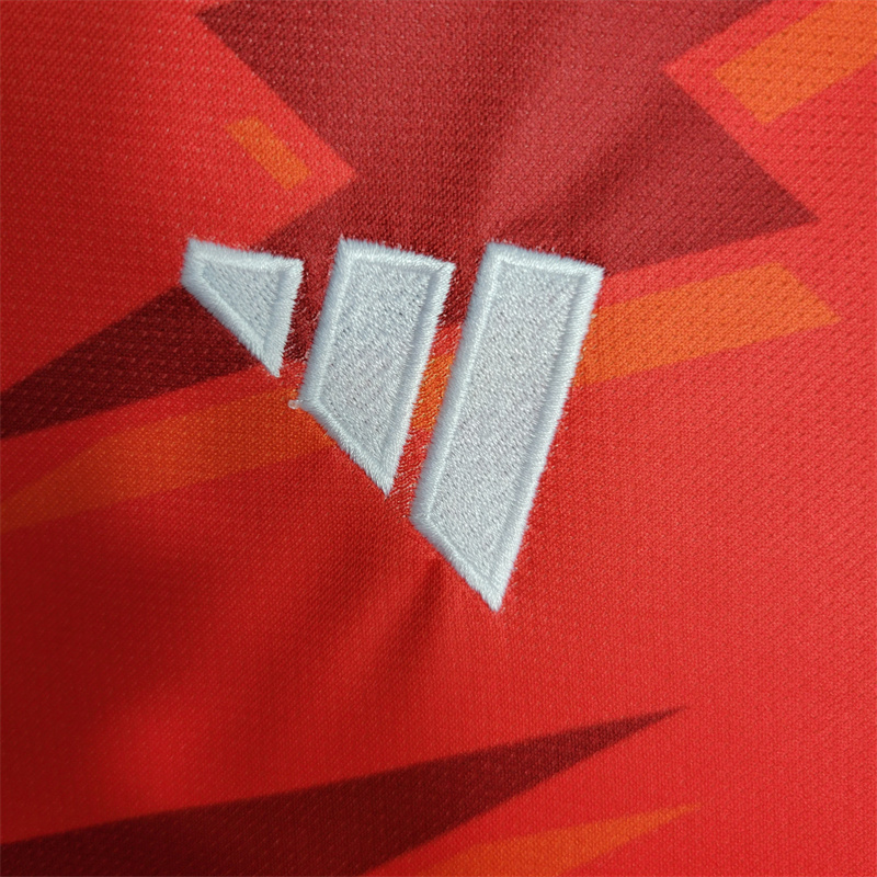 Arsenal 23/24 Red Training Jersey - Fans Version